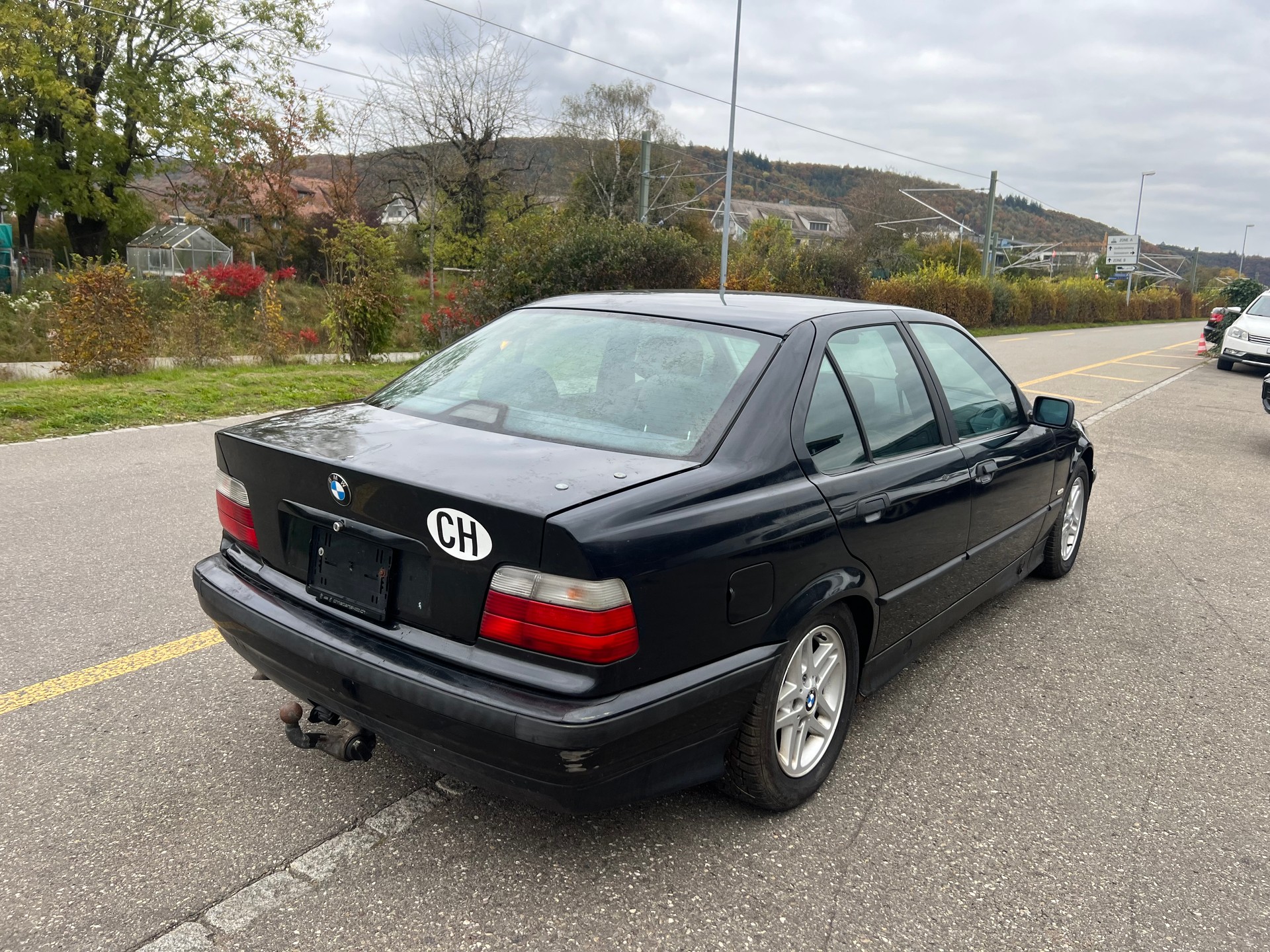BMW 325tds-image-4