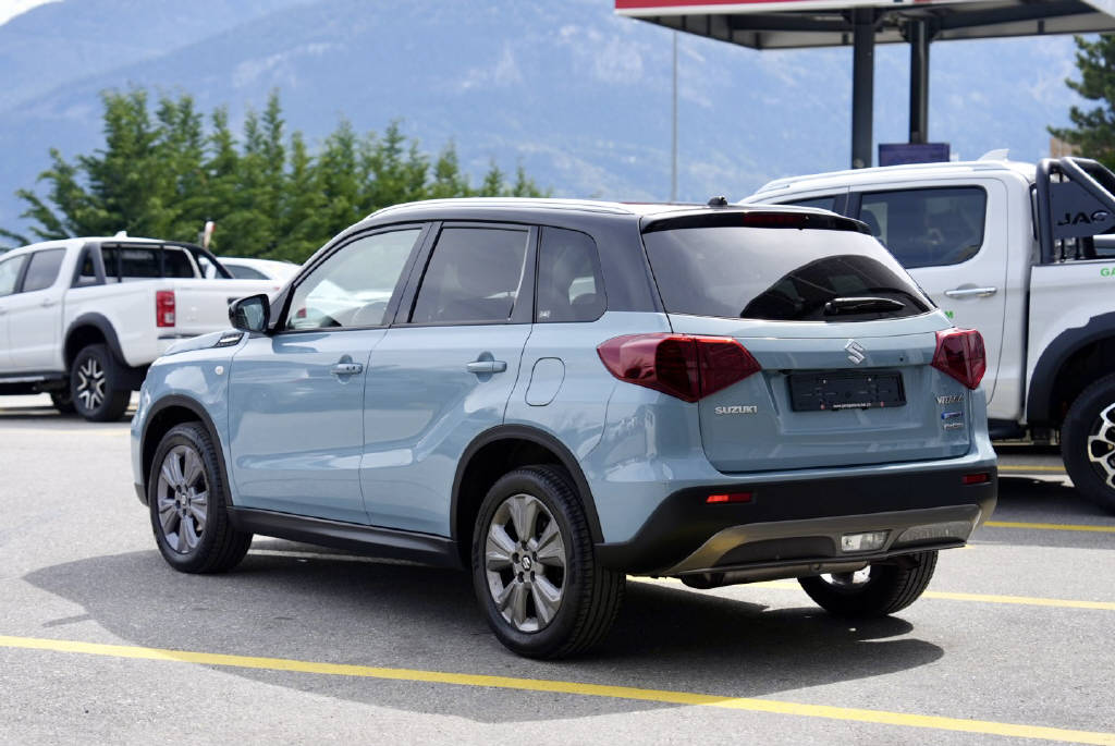 SUZUKI Vitara 1.4 T Compact+ Hybrid 4x4-image-6