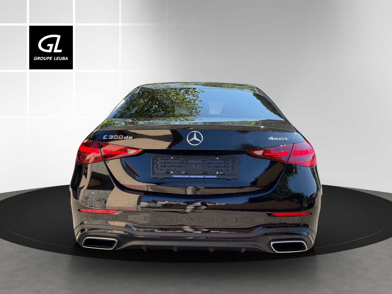 MERCEDES-BENZ C 300de 4Matic AMG Line-image-9