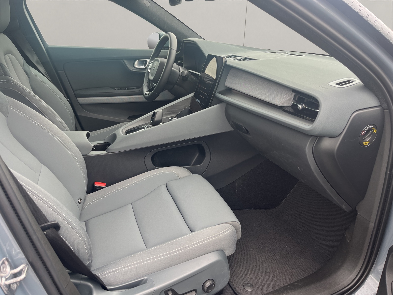 POLESTAR 2 Standard Range Single Motor-image-11