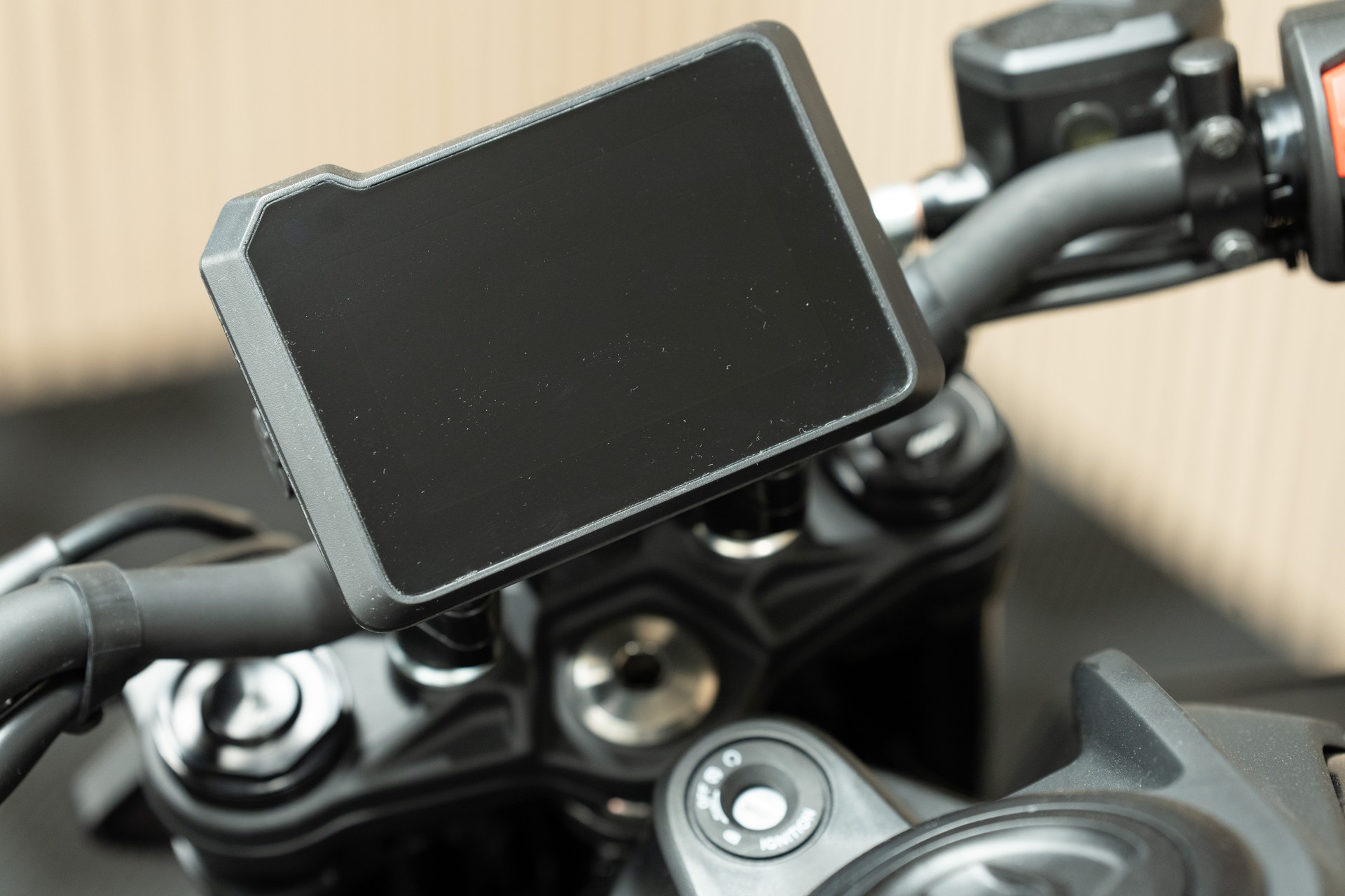 KTM 125 Duke mit Kurzheck und Lenkerendspiegeln-showroom-element-2