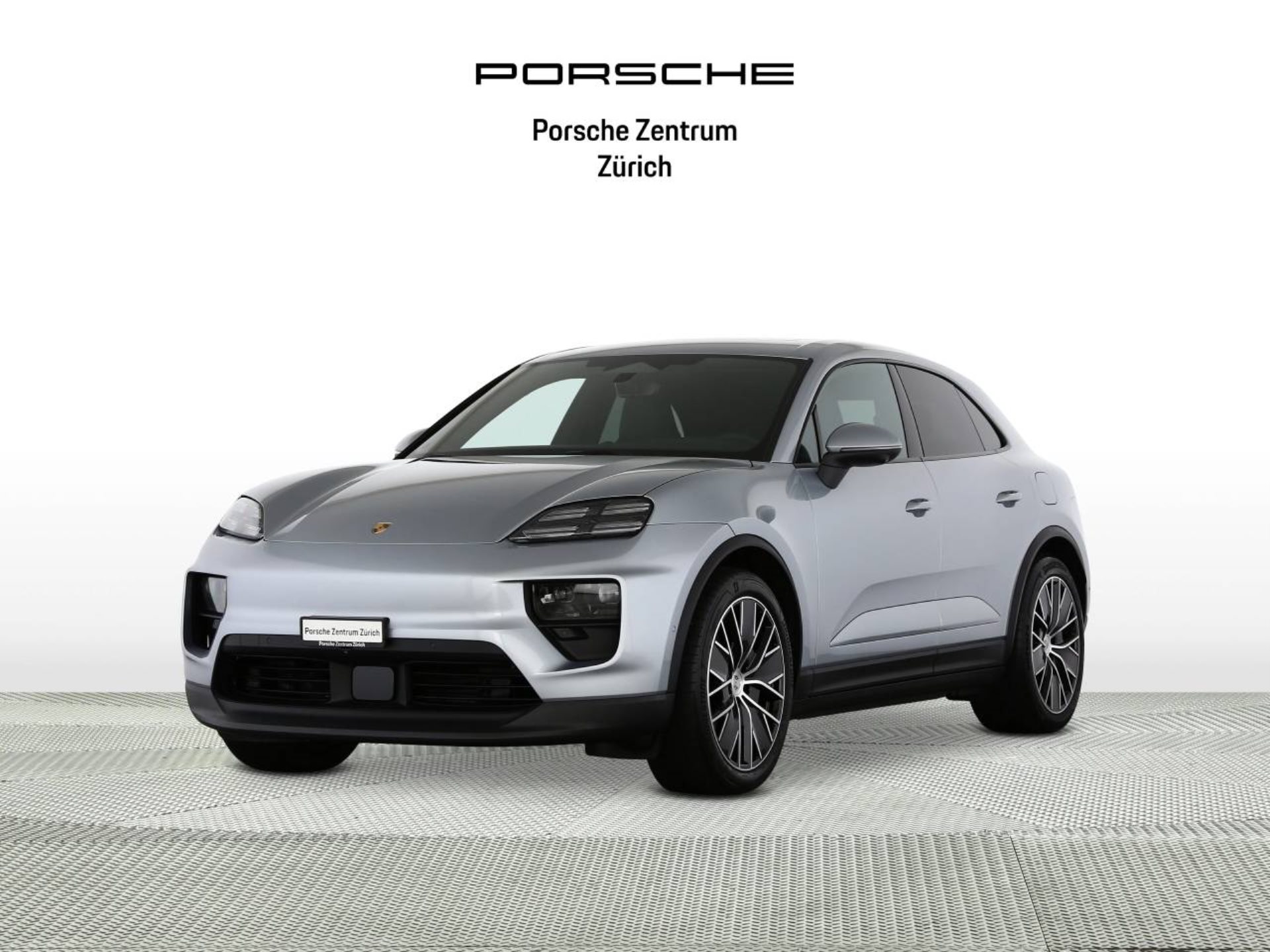 PORSCHE Macan 4-image-0