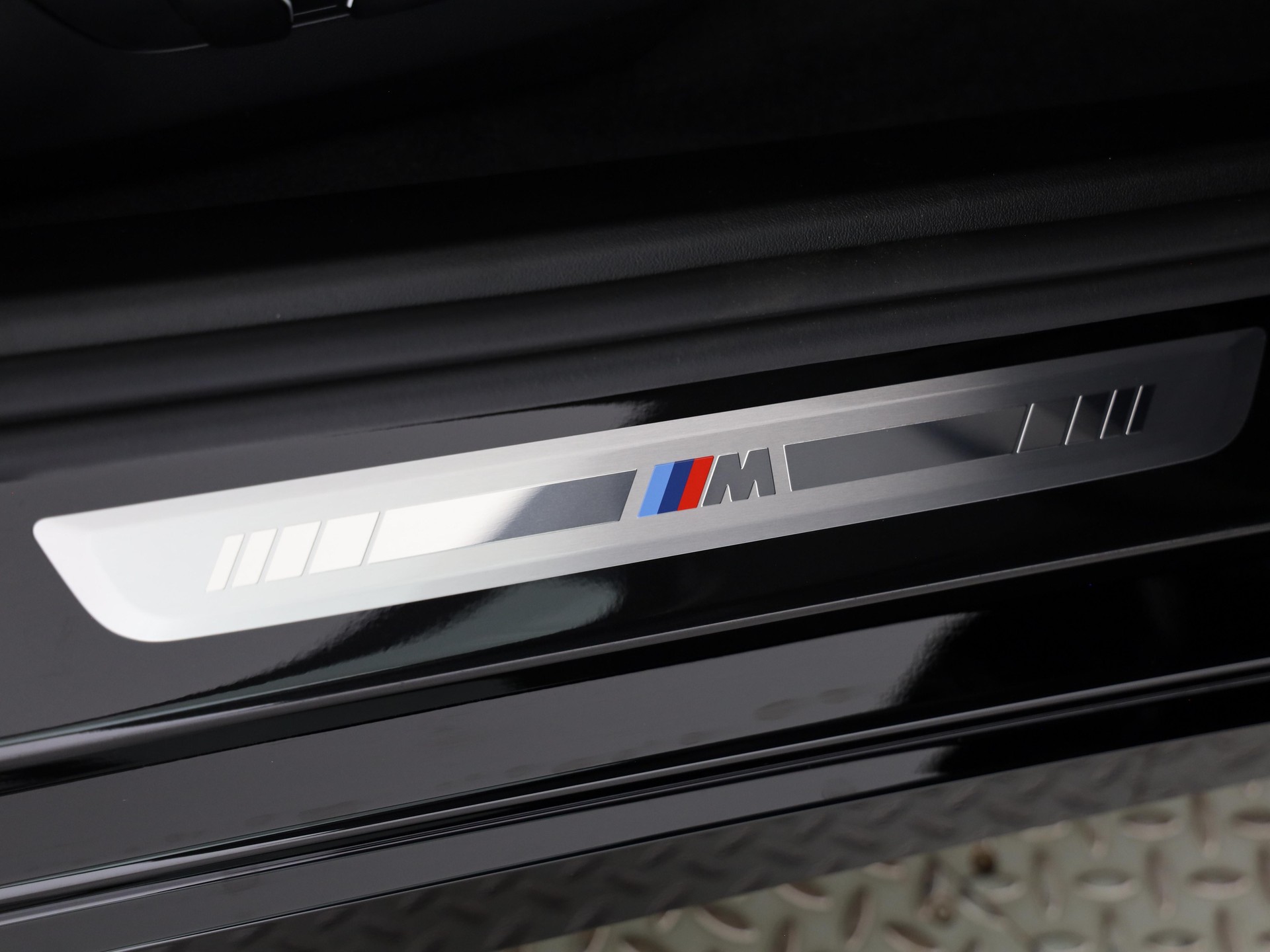 BMW 520d xDrive Limousine-image-15