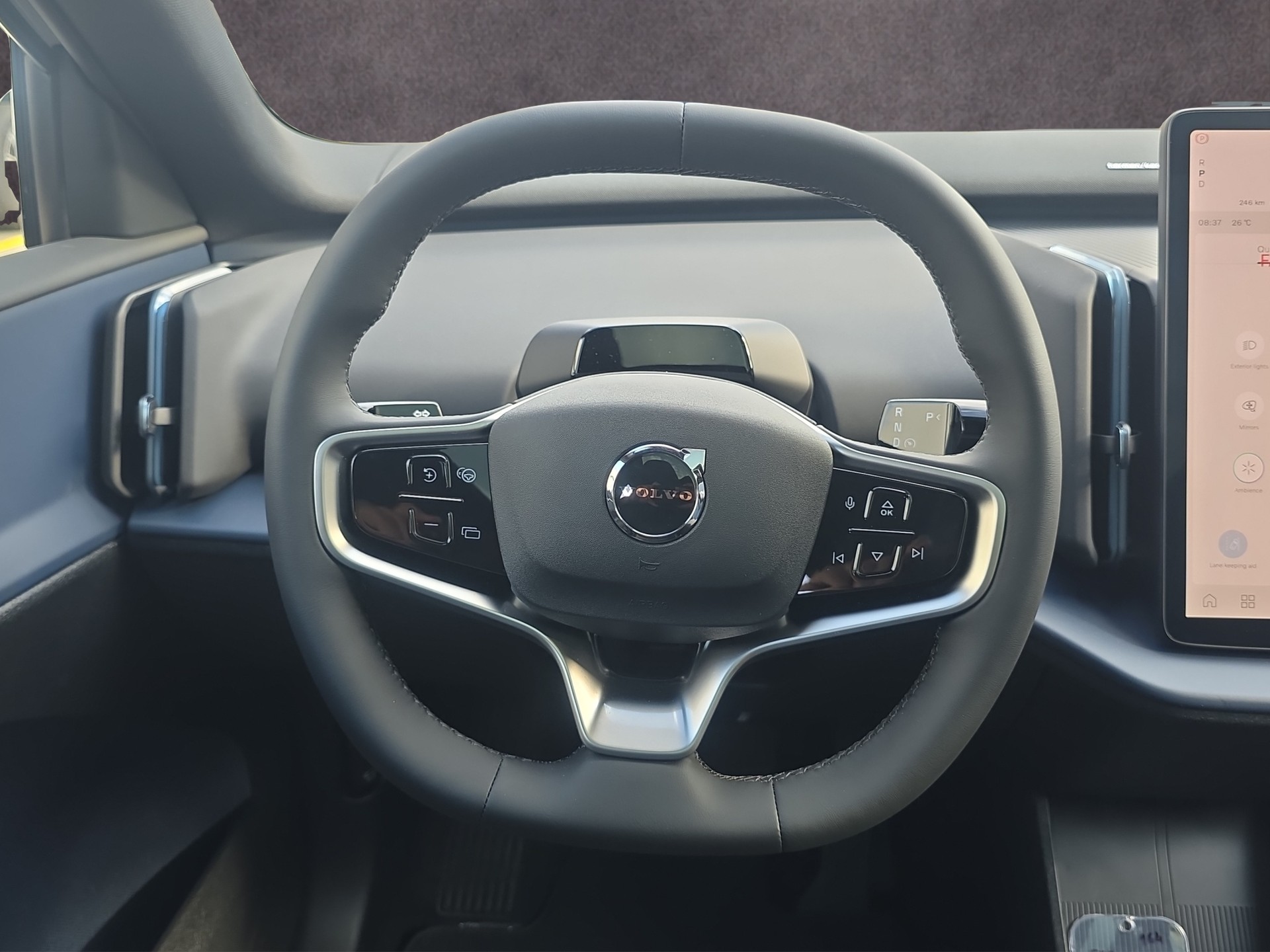 VOLVO EX30 CC E60 Twin Performance AWD-image-14