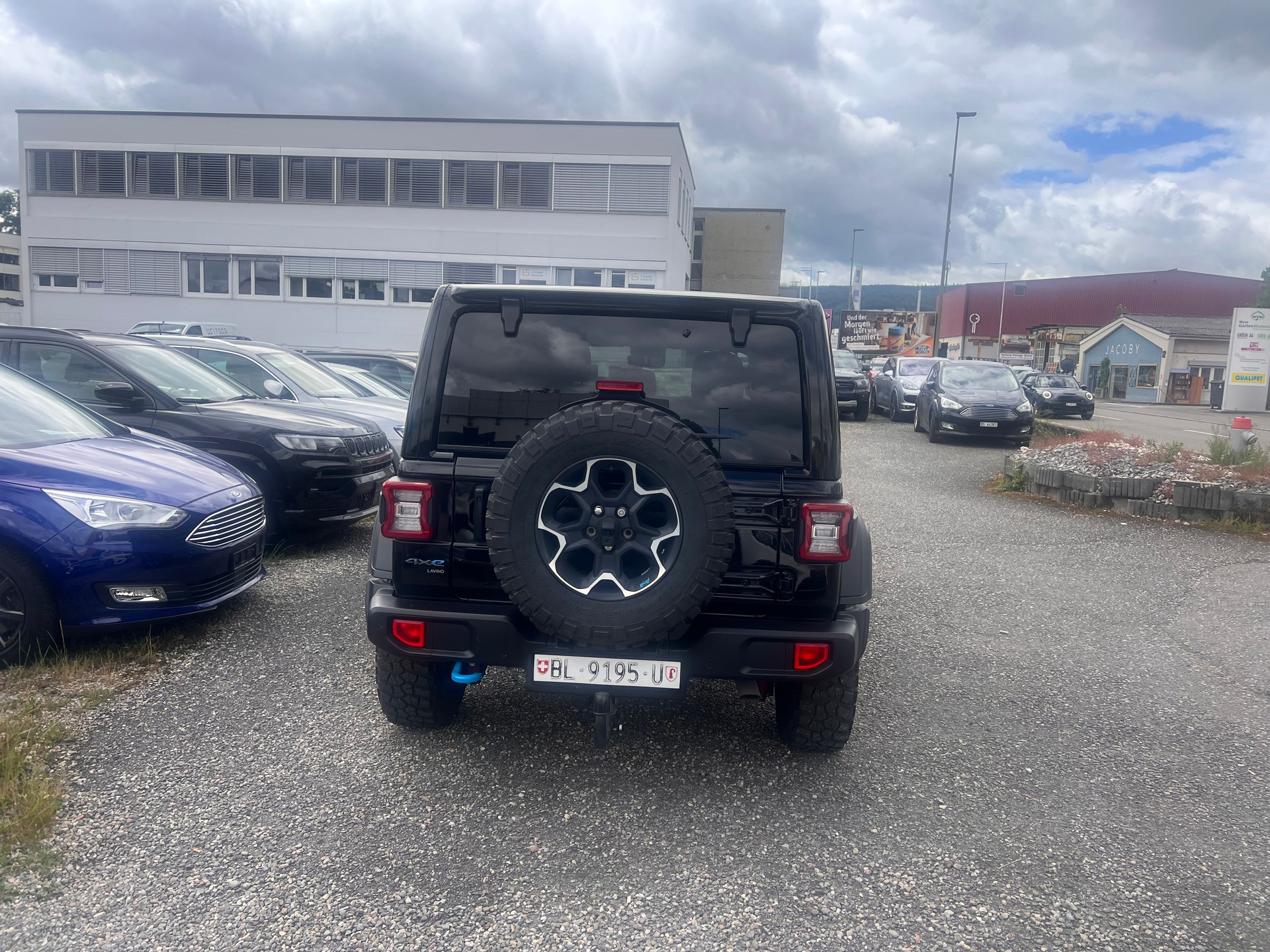 JEEP Wrangler 2.0 PHEV Unlimited Rubicon Automatic Soft Top-showroom-element-3