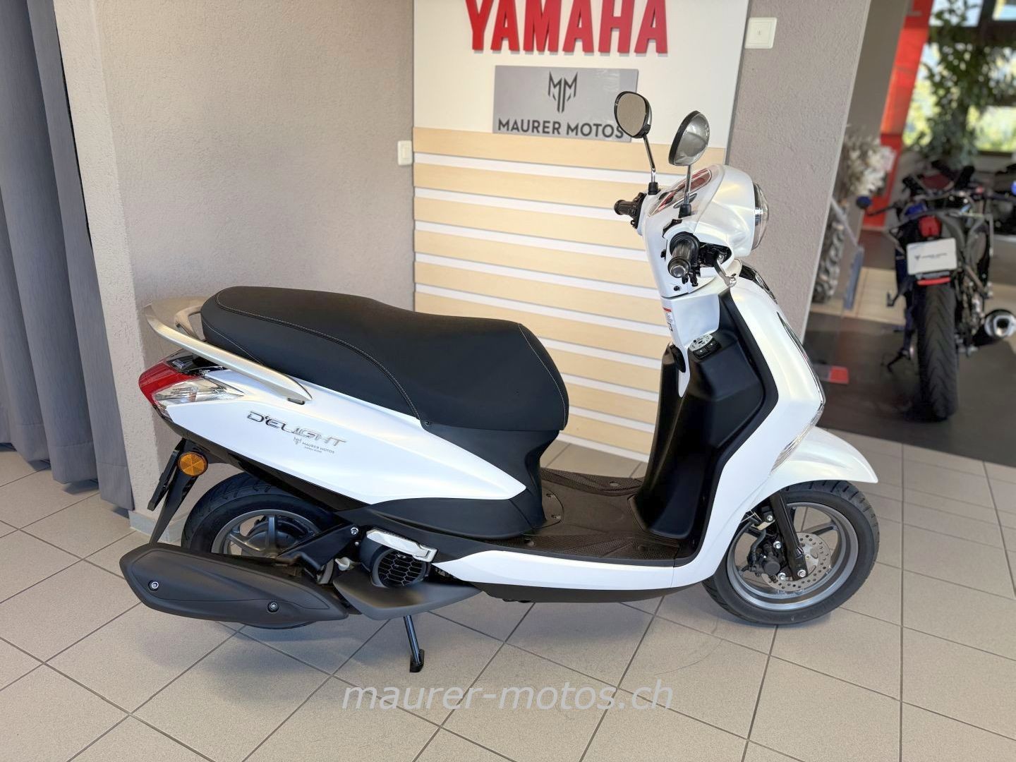 YAMAHA DELIGHT 125-showroom-element-2