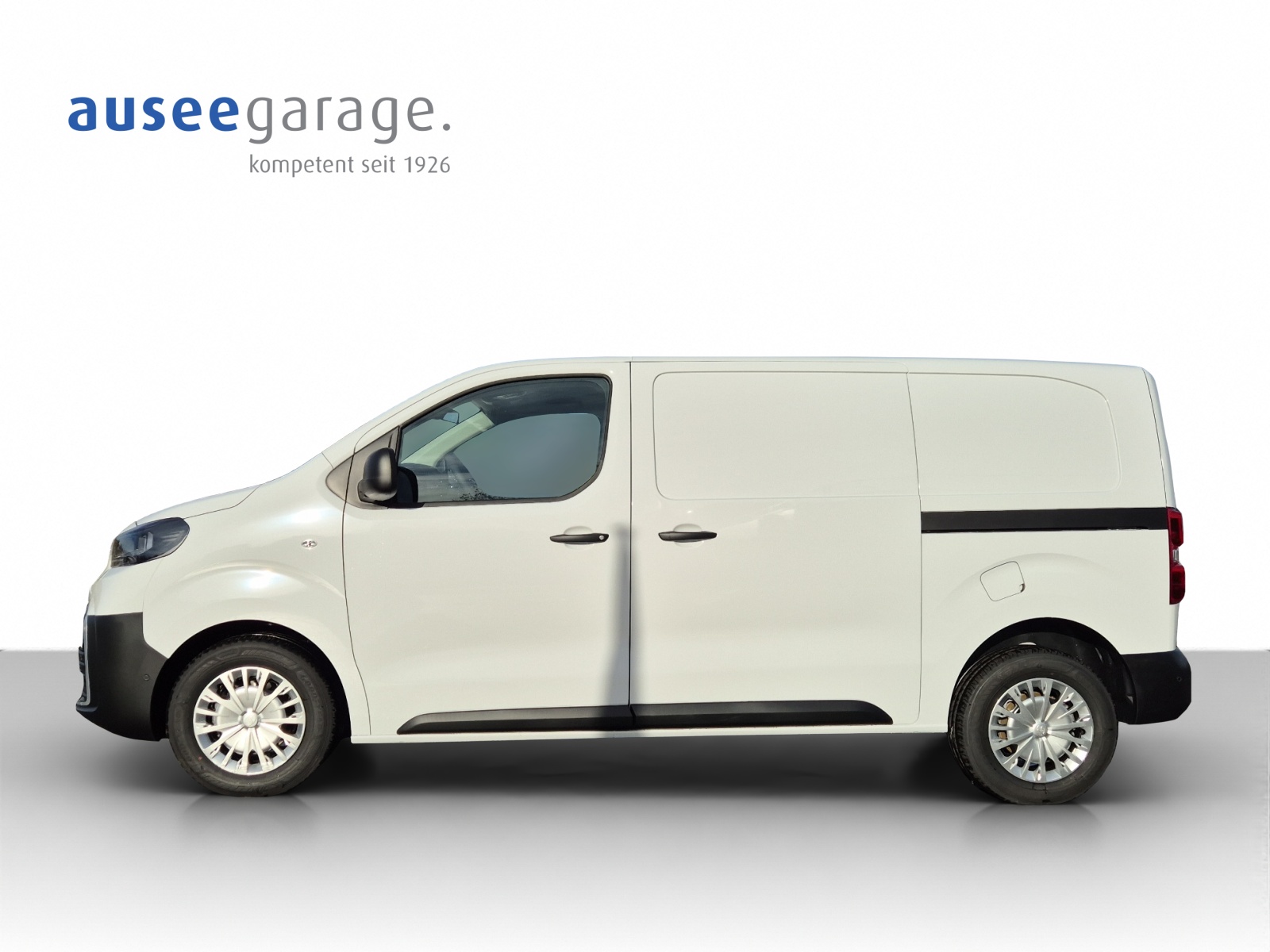 TOYOTA PROACE Van L1 2.2 D Advanced-showroom-element-1