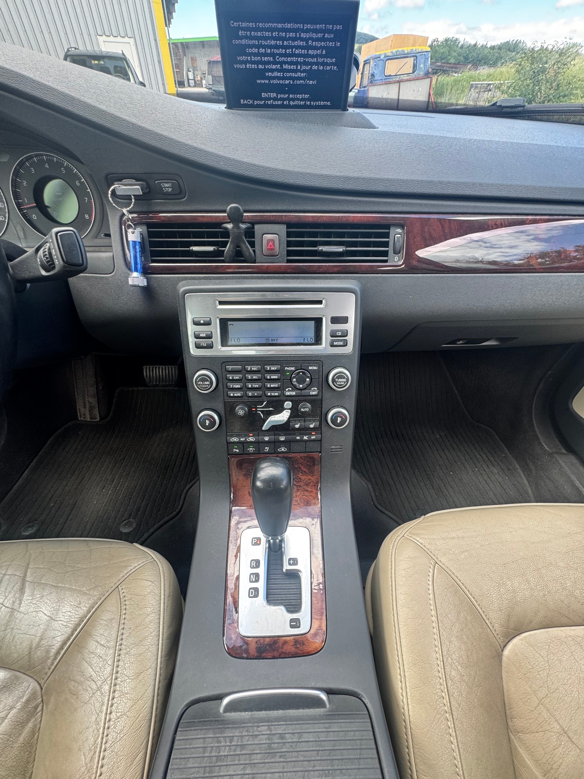 VOLVO S80 3.2 AWD Momentum Geartronic-image-6