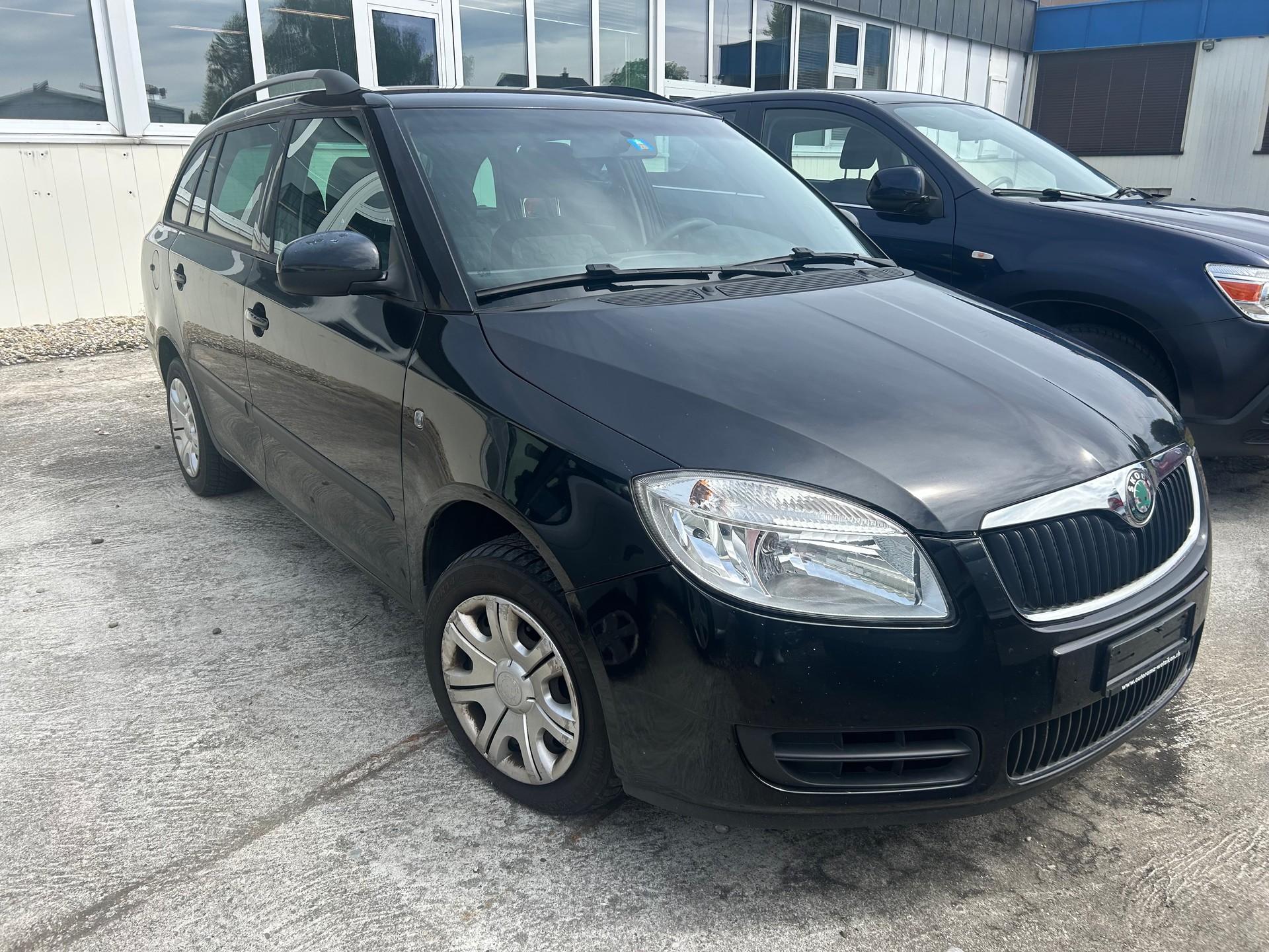 SKODA Fabia 1.2 Entry-image-7