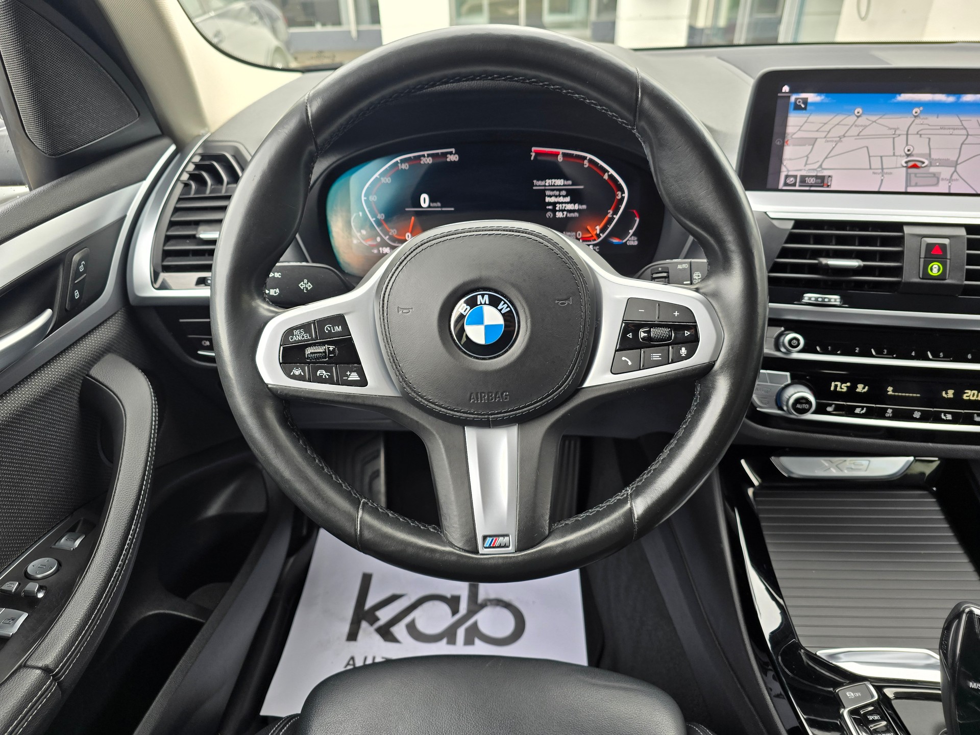 BMW X3 xDrive 20i Individual M Sport Steptronic-image-4