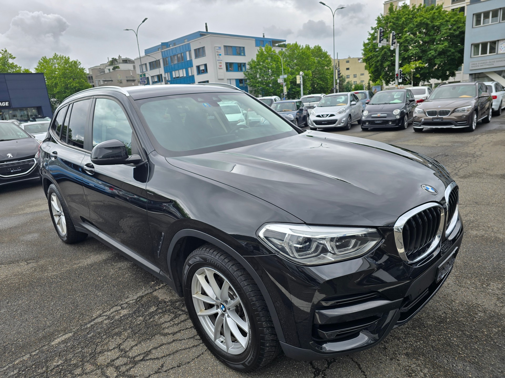 BMW X3 xDrive 20i Individual M Sport Steptronic-image-1