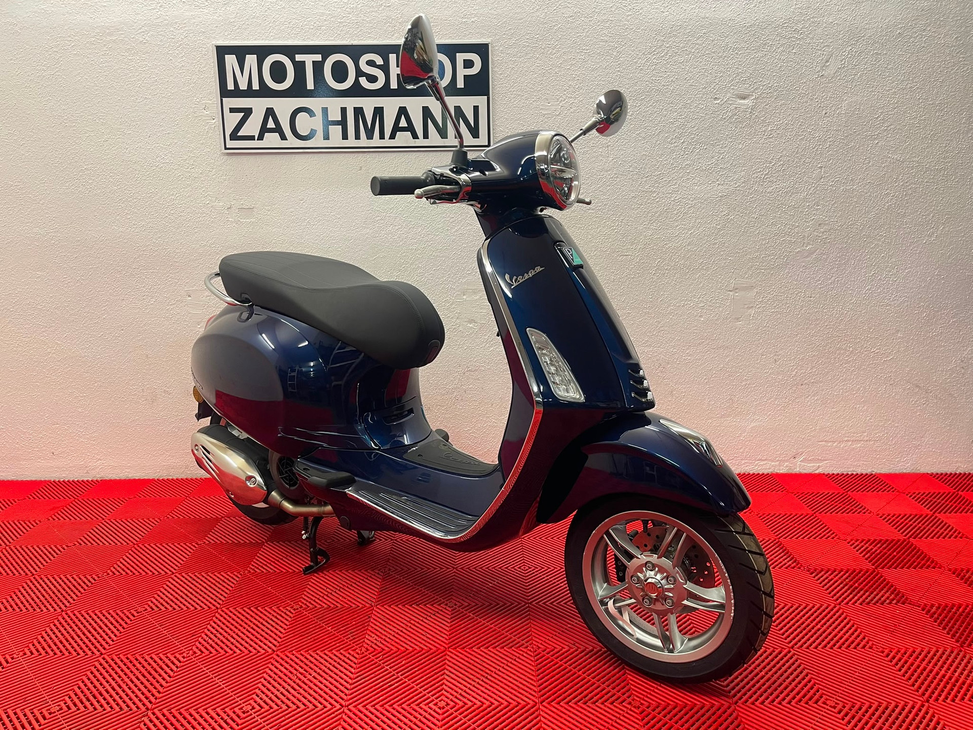 PIAGGIO Vespa 125 Primavera Euro 5+-showroom-element-1