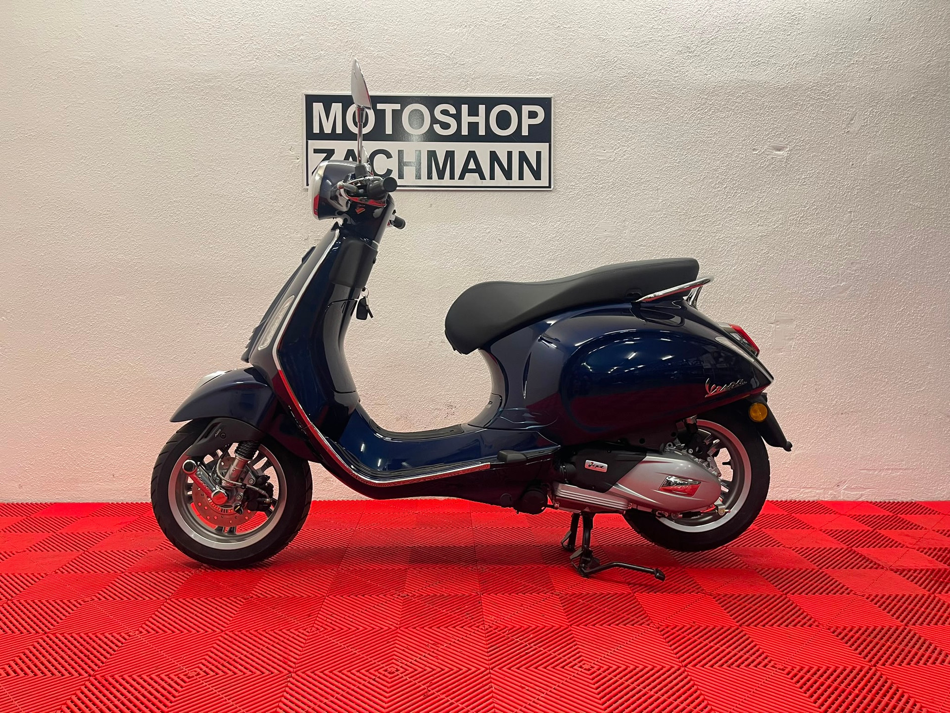 PIAGGIO Vespa 125 Primavera Euro 5+-showroom-element-3