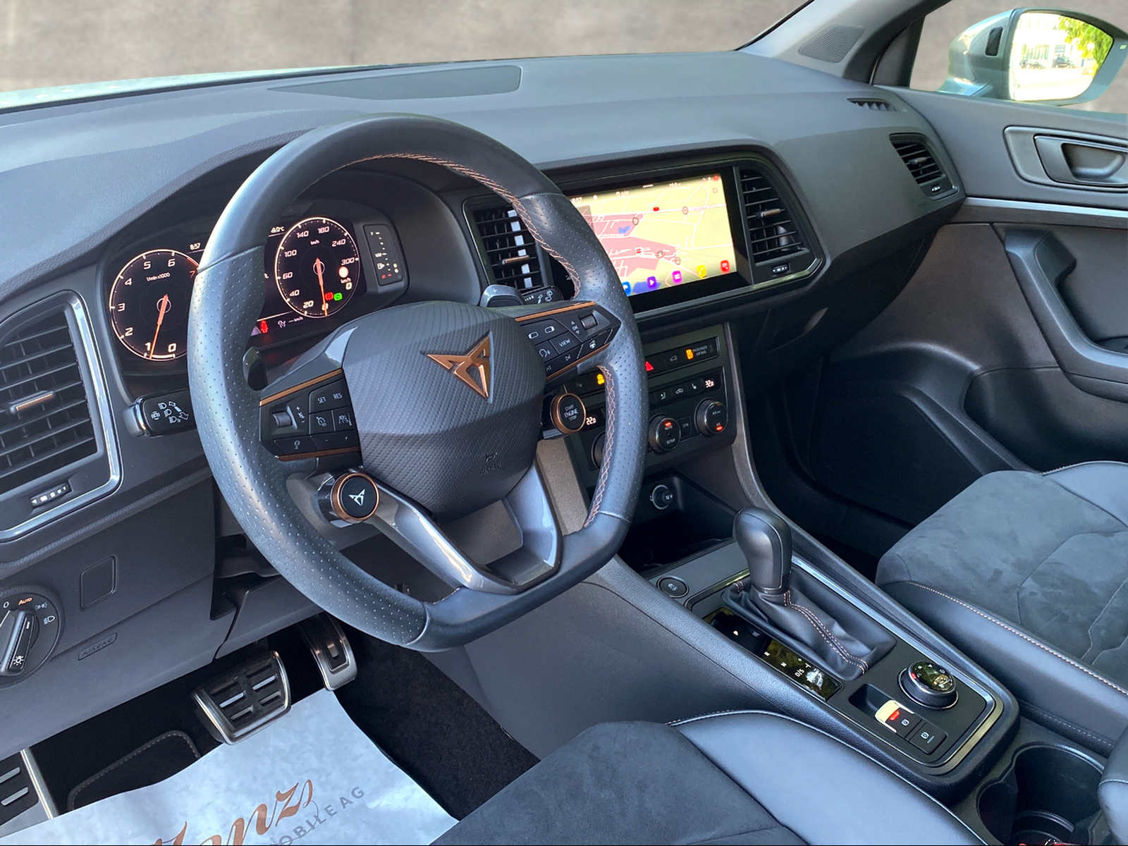 CUPRA Ateca 2.0TSI 300PS VZ 4Drive DSG **Top-Ausstattung**-image-6