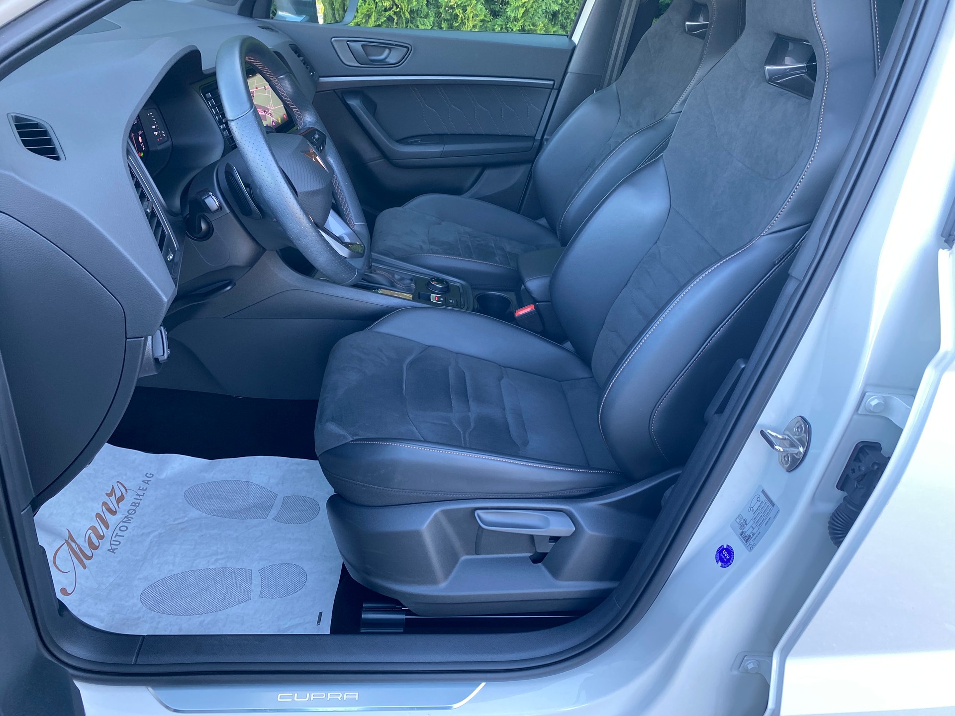 CUPRA Ateca 2.0TSI 300PS VZ 4Drive DSG **Top-Ausstattung**-image-5