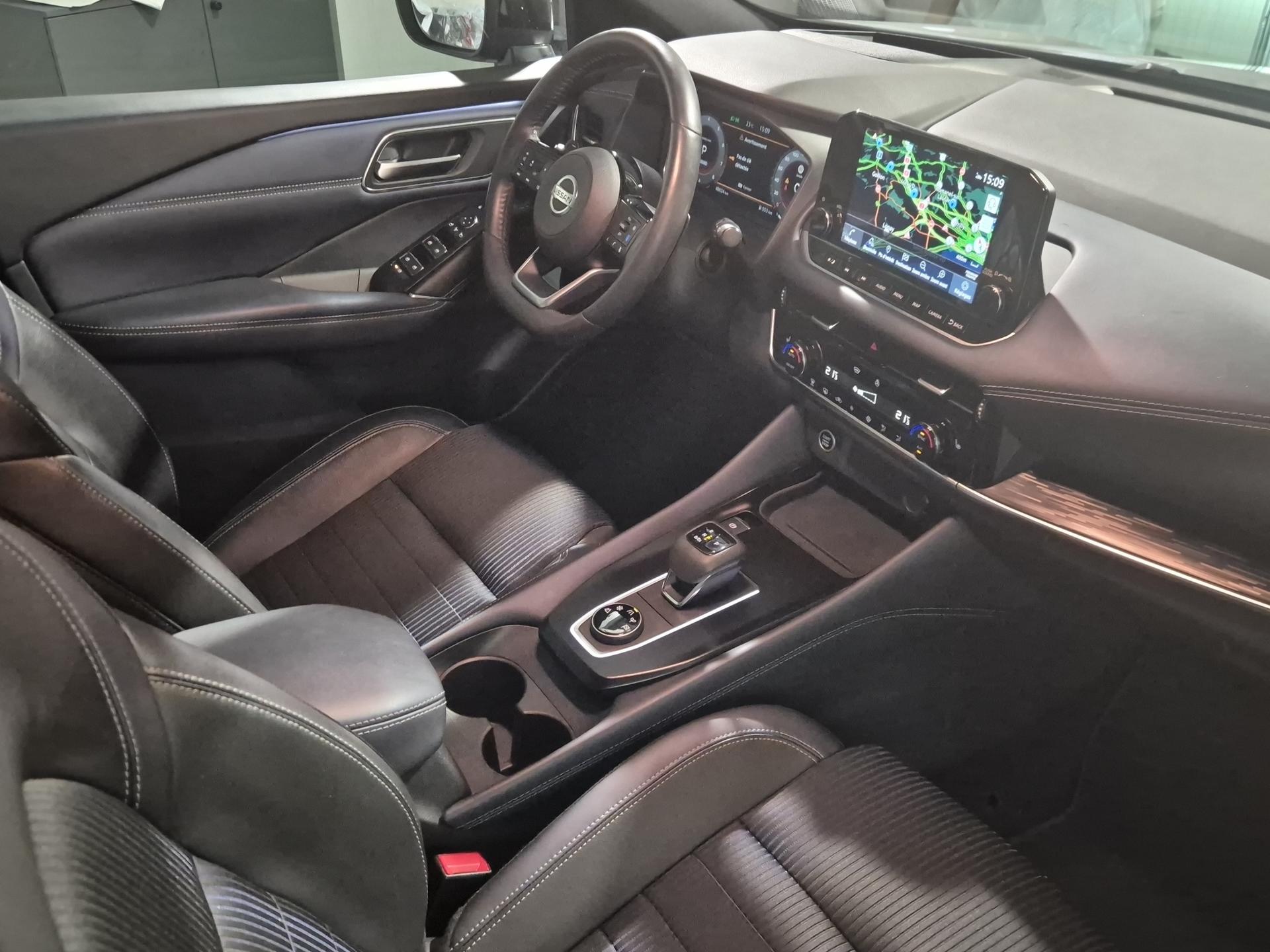 NISSAN Qashqai 1.3 DIG-T MHEV Tekna Xtronic 4x4-image-18