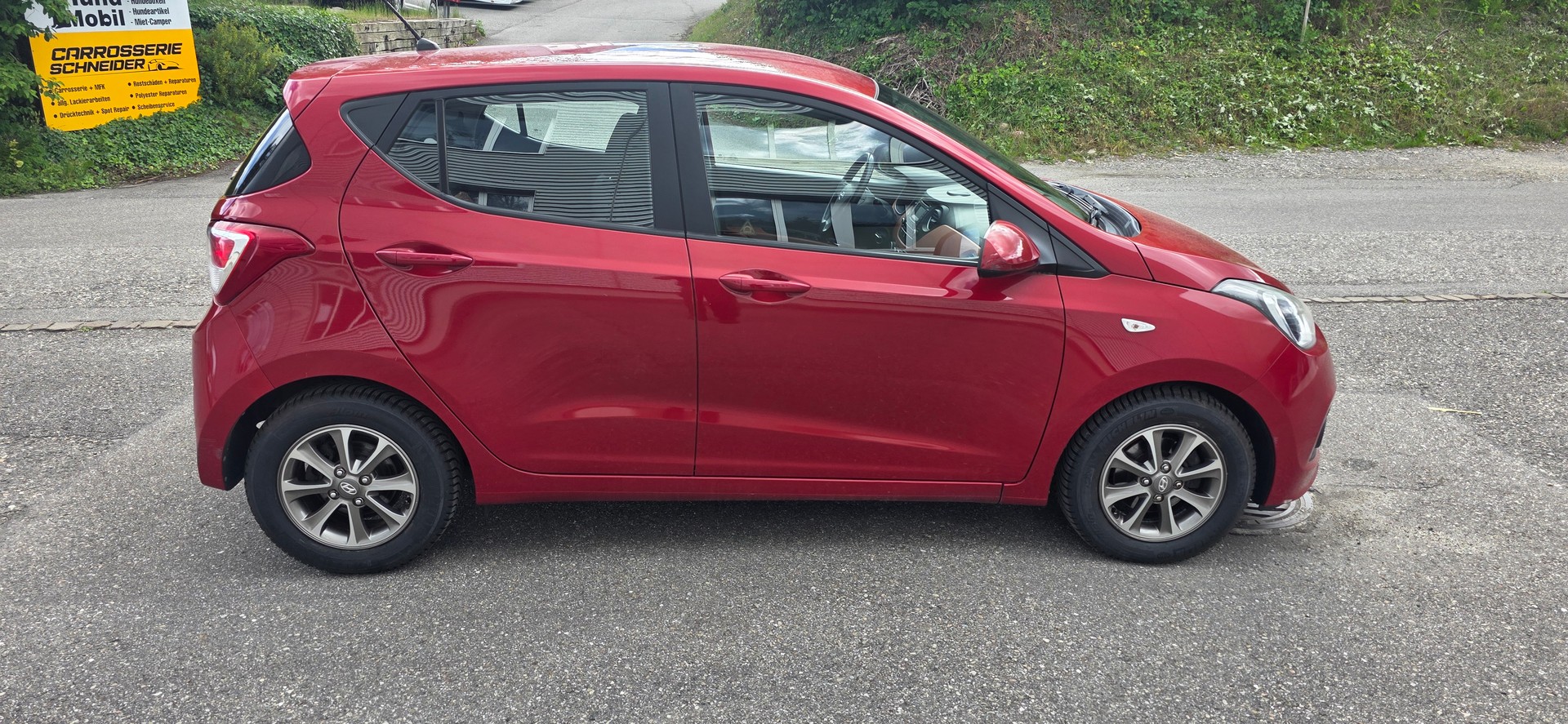 HYUNDAI i10 1.2 Amplia-image-4
