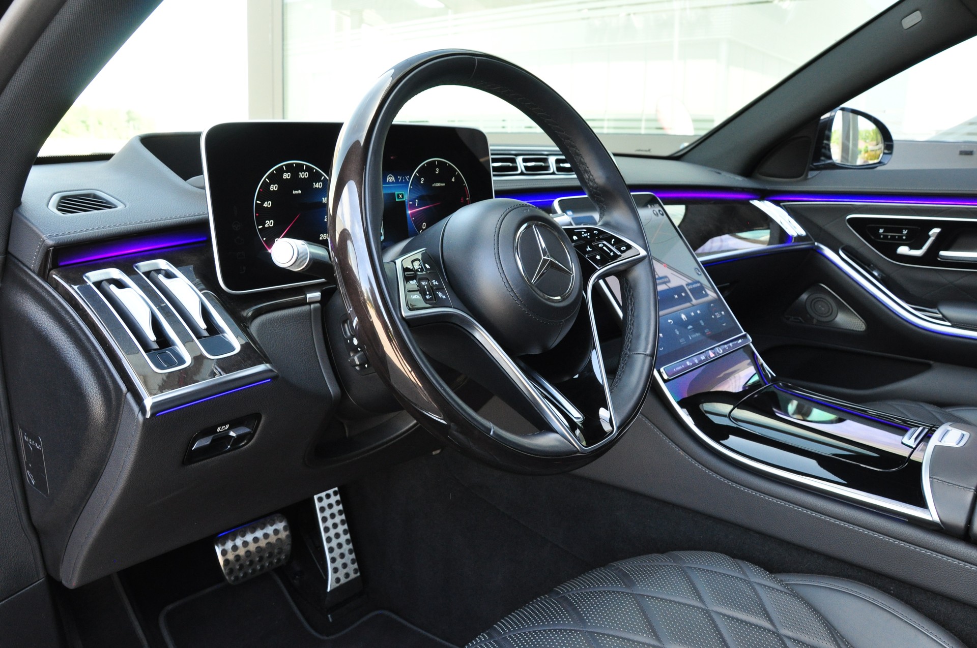 MERCEDES-BENZ S 400 d L AMG Line 9G-Tronic-image-15