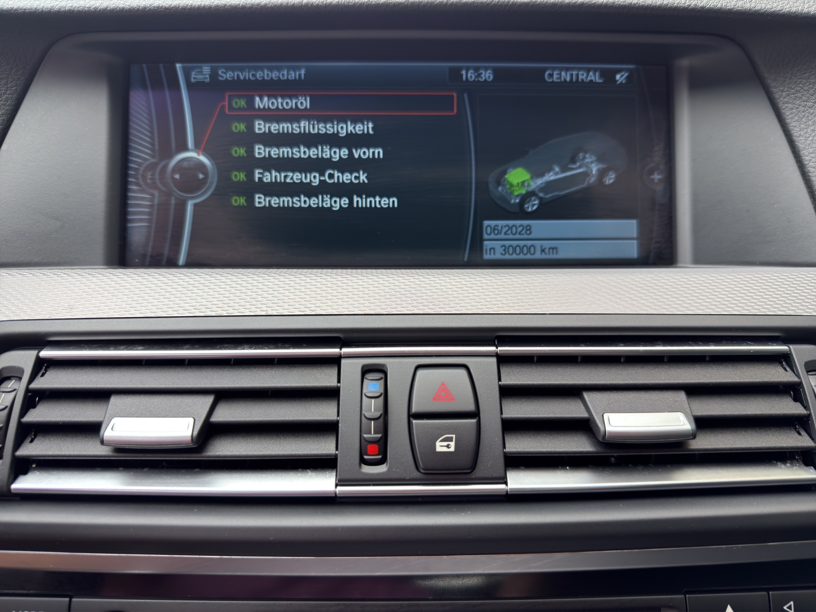 BMW 530d Touring Steptronic M Sport-image-14