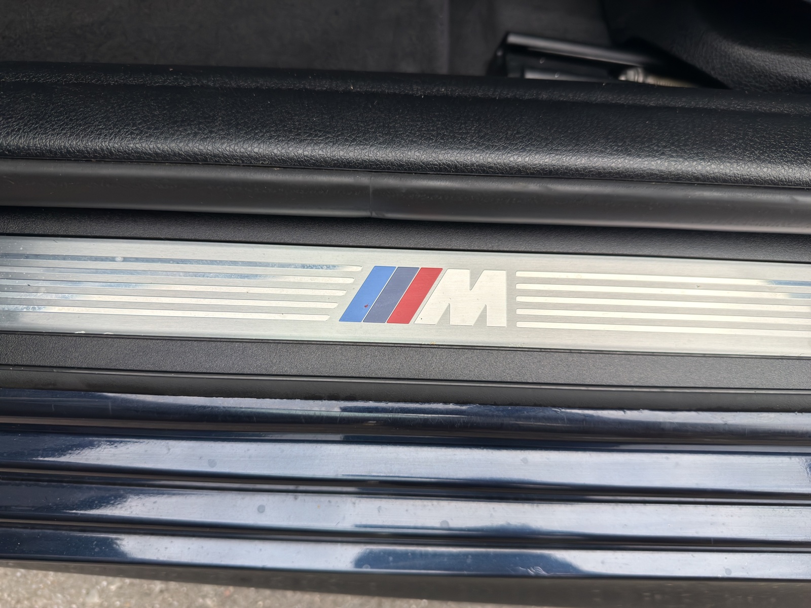 BMW 530d Touring Steptronic M Sport-image-17