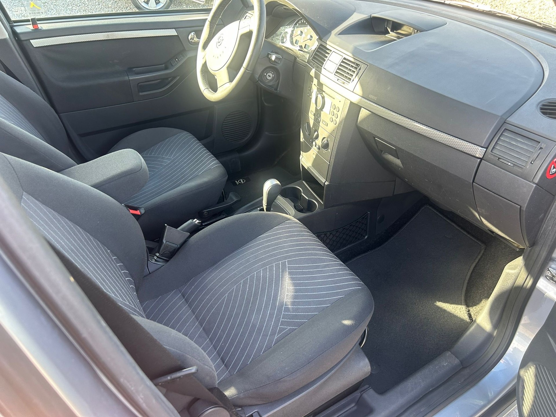 OPEL Meriva 1.8i 16V Enjoy-image-11