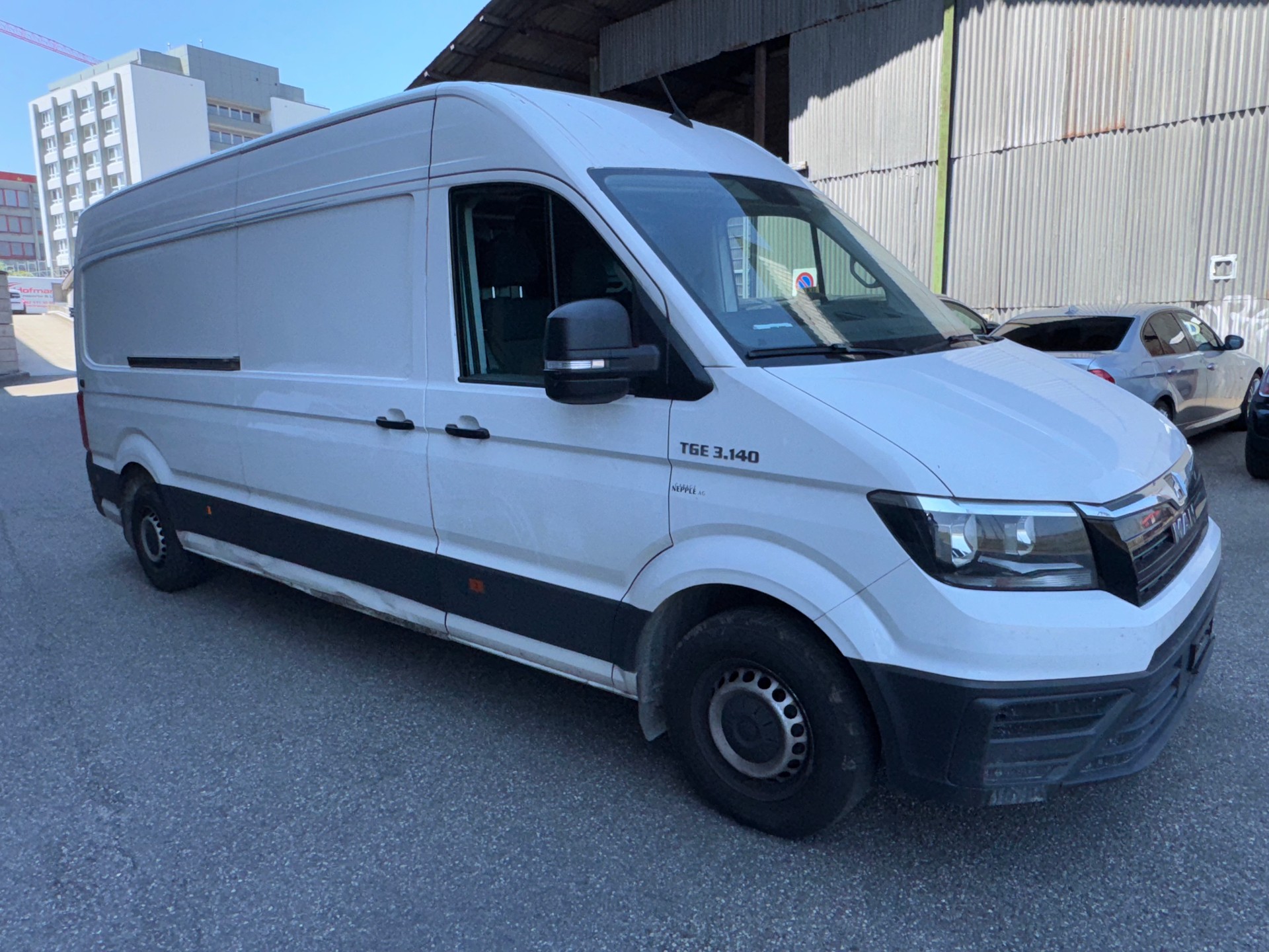 MAN 5900-image-4