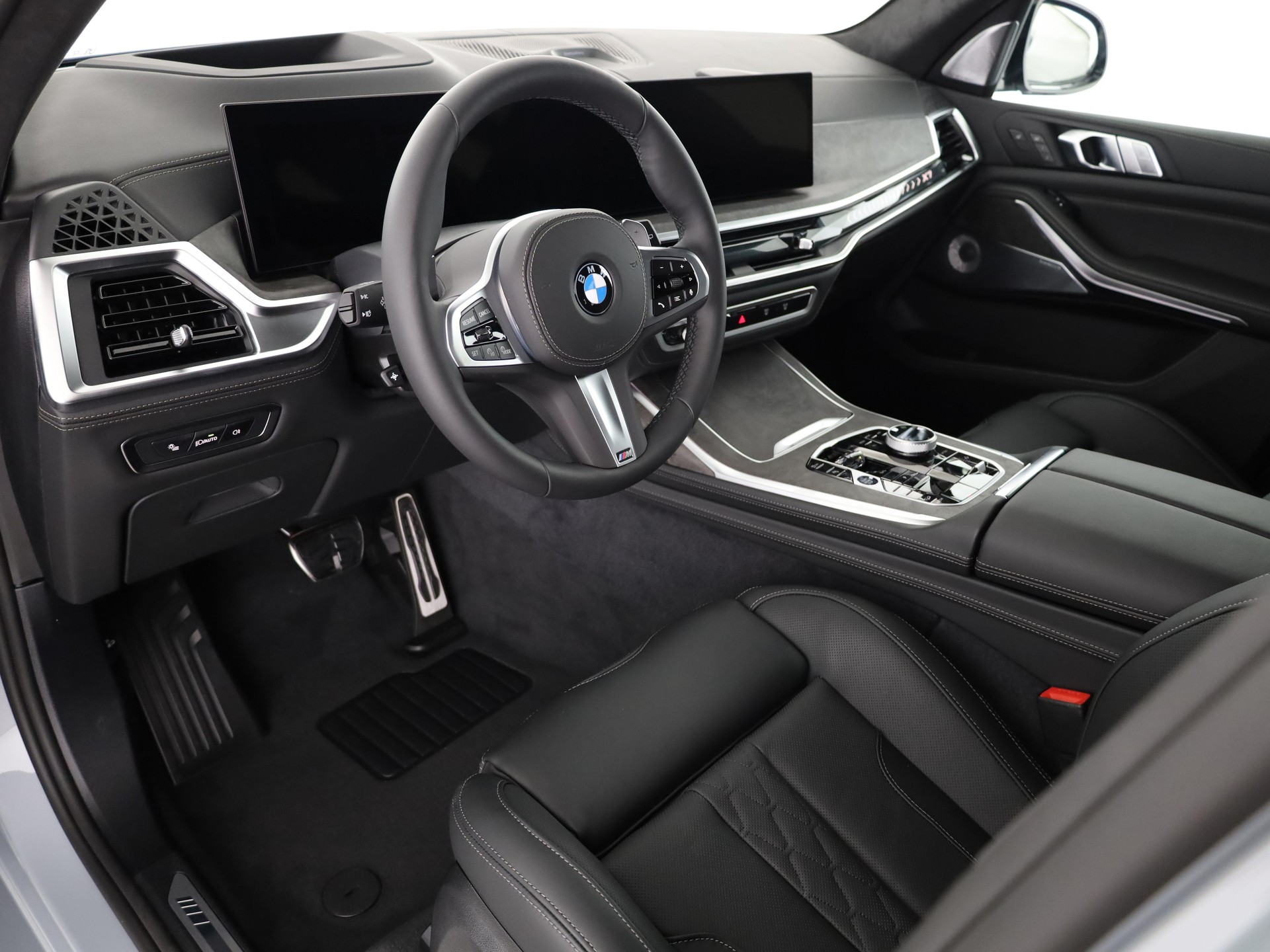 BMW X7 40d xDrive-image-9