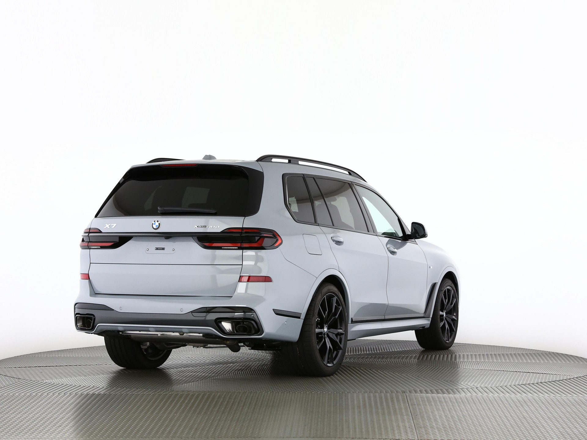 BMW X7 40d xDrive-image-1