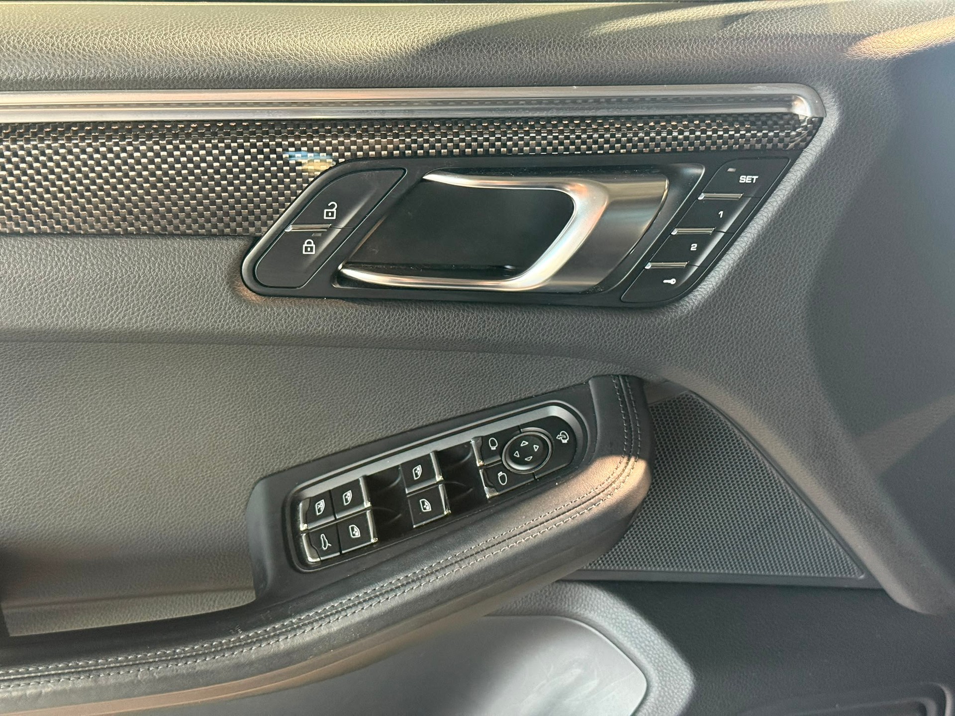 PORSCHE Macan S PDK-image-22
