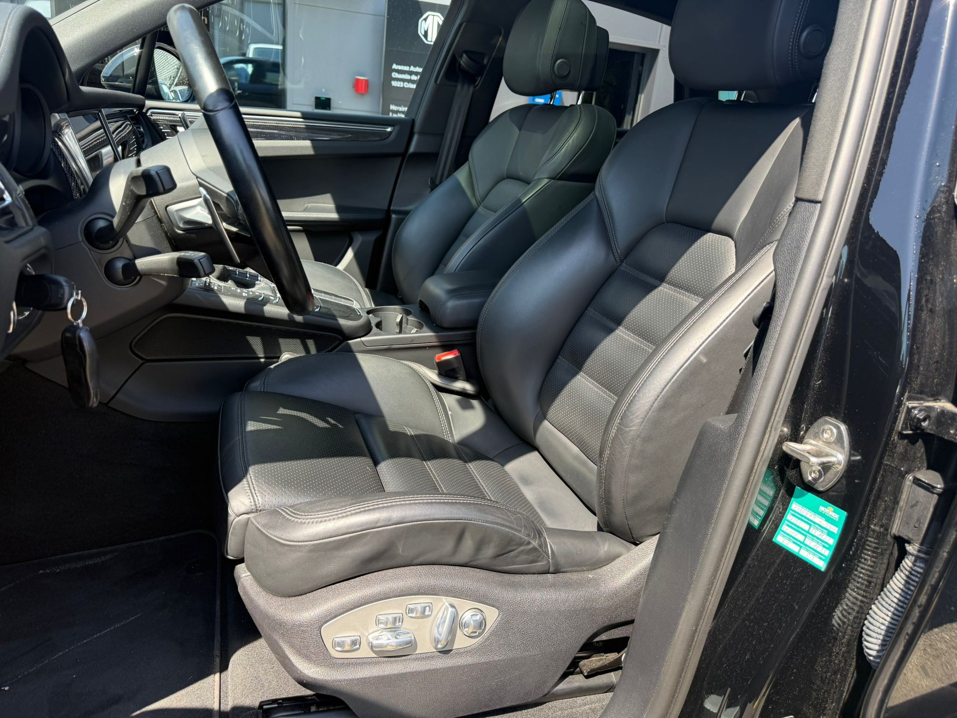 PORSCHE Macan S PDK-image-5
