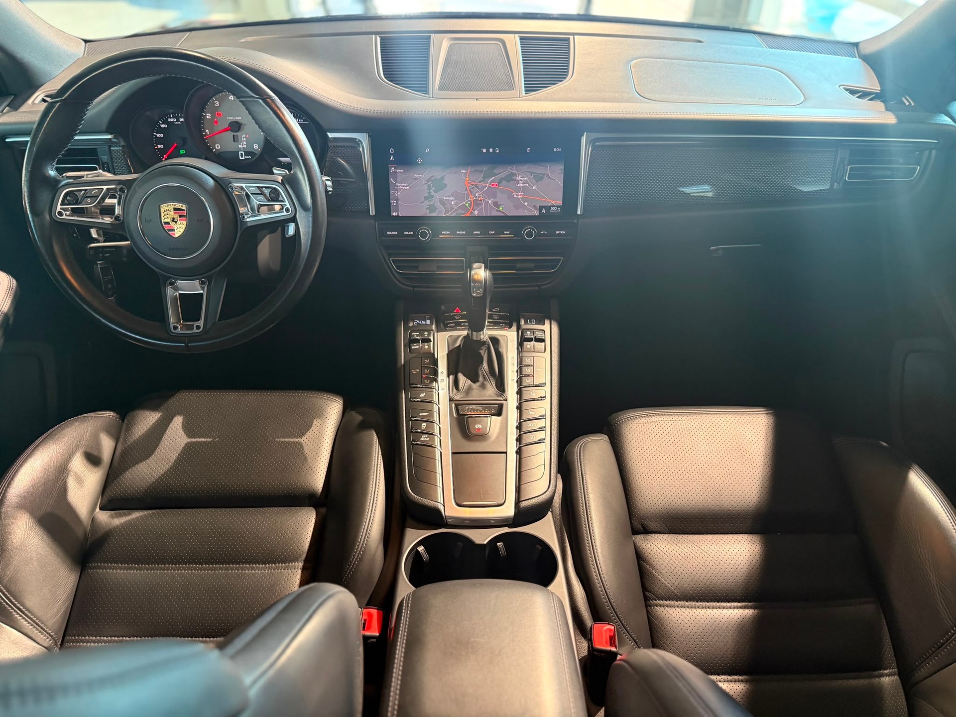 PORSCHE Macan S PDK-image-12