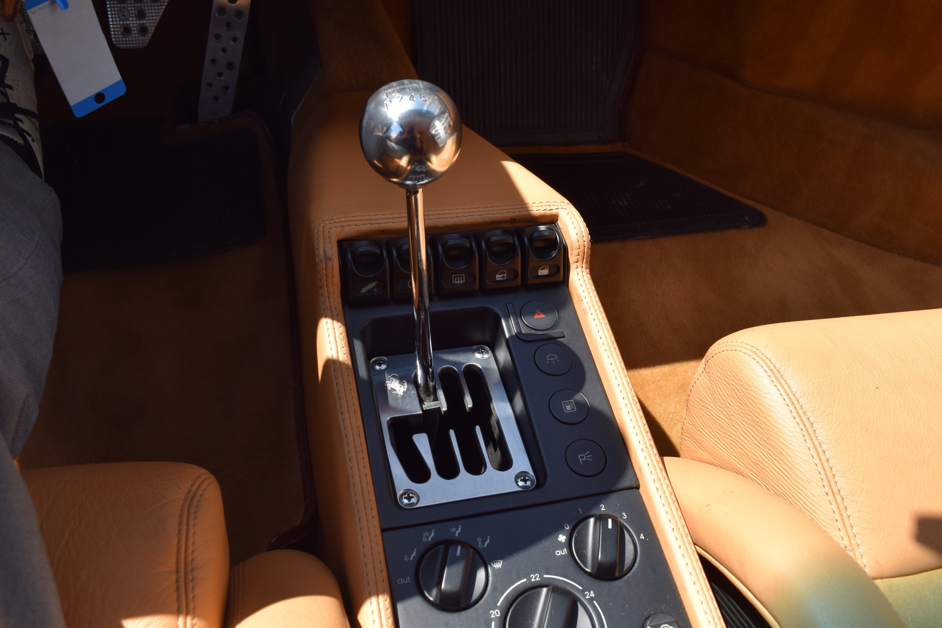 FERRARI F355 Berlinetta-image-13