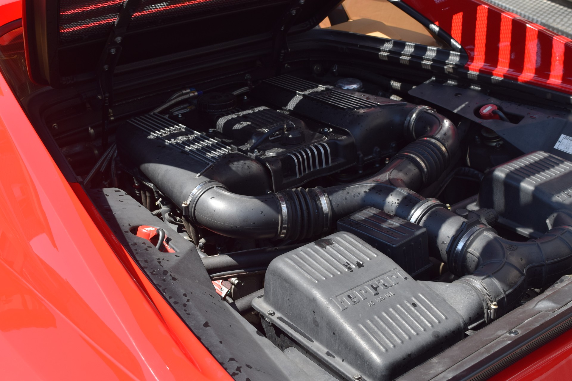 FERRARI F355 Berlinetta-image-15