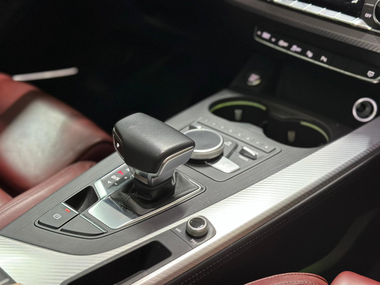 AUDI A5 Coupé 2.0 TFSI quattro S-tronic-image-10