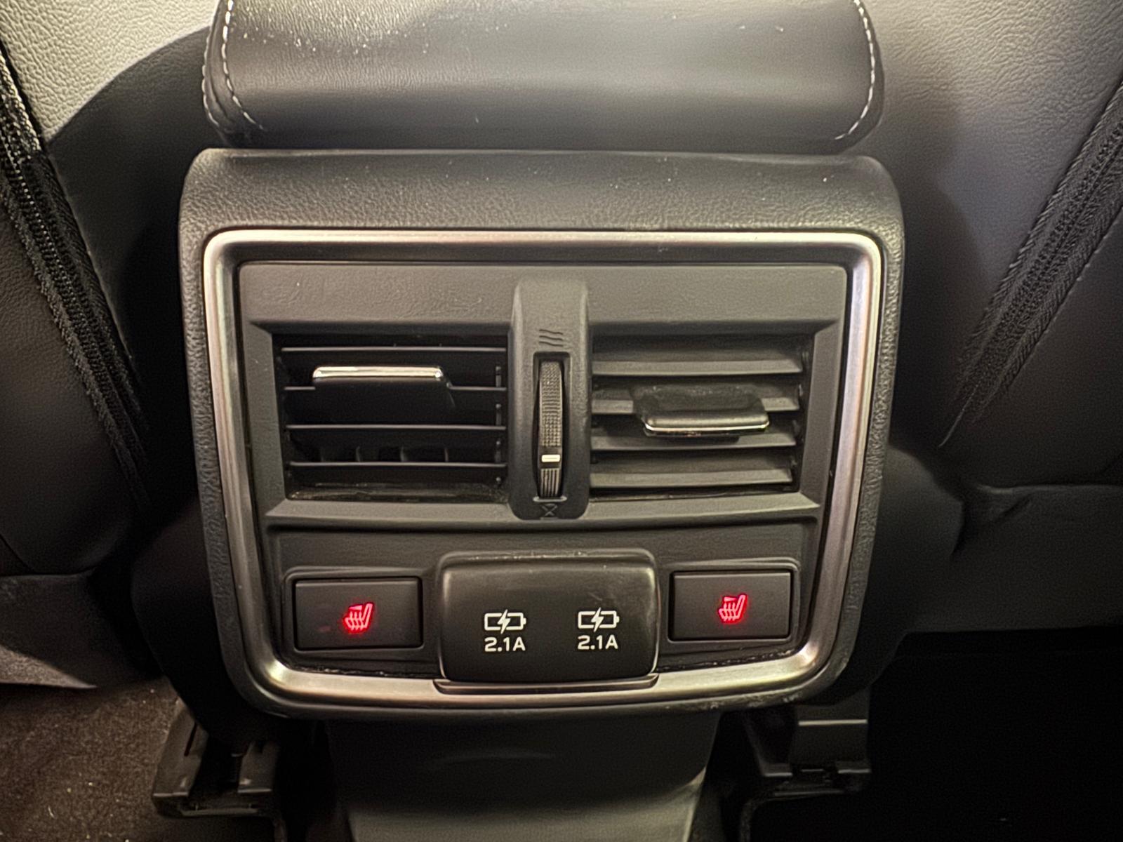 SUBARU Forester Station 2.0i e-Boxer Black Edition-image-10