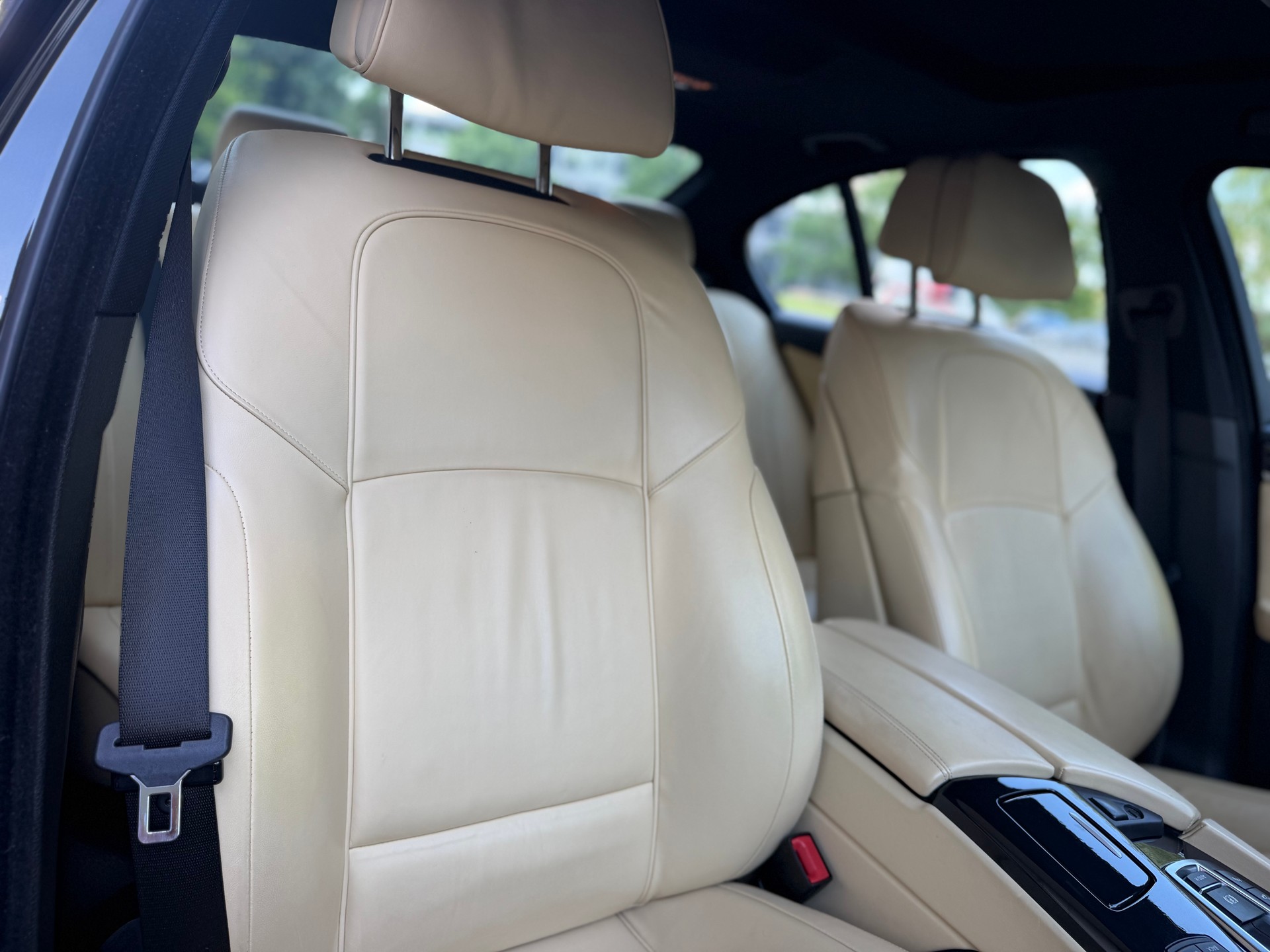 BMW 535i xDrive Steptronic-image-18