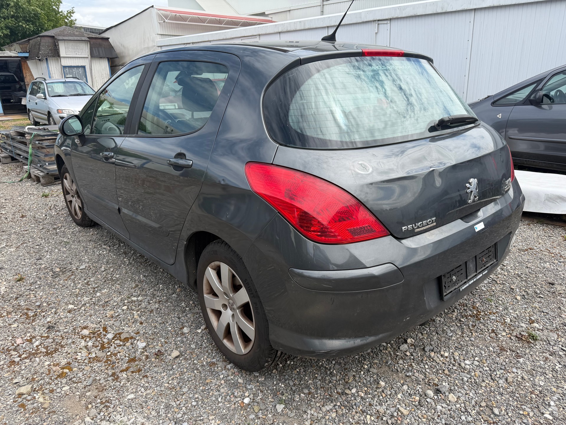PEUGEOT 308 1.6 16V T Sport-image-5