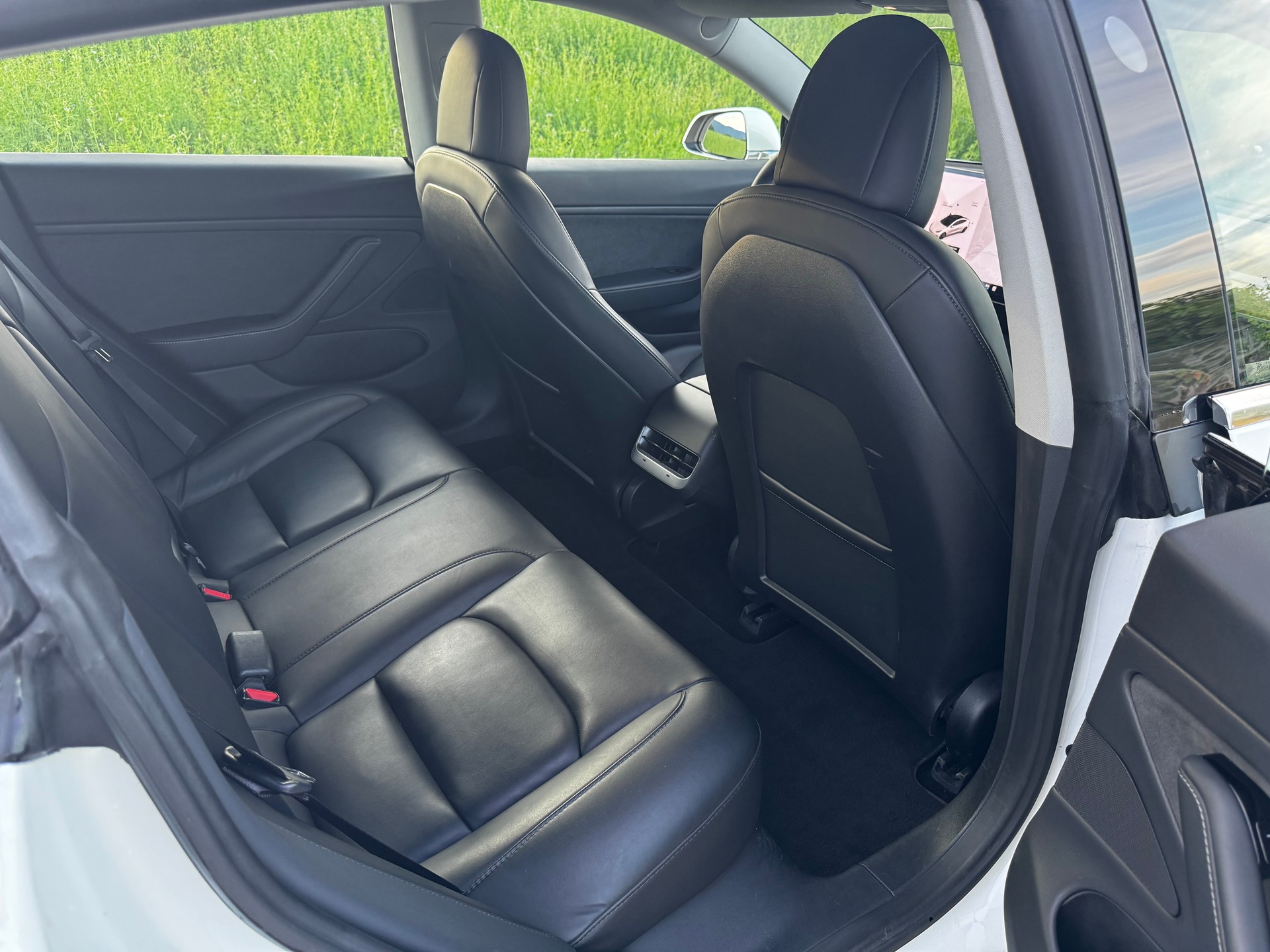 TESLA Performance Dual Motor AWD-image-13