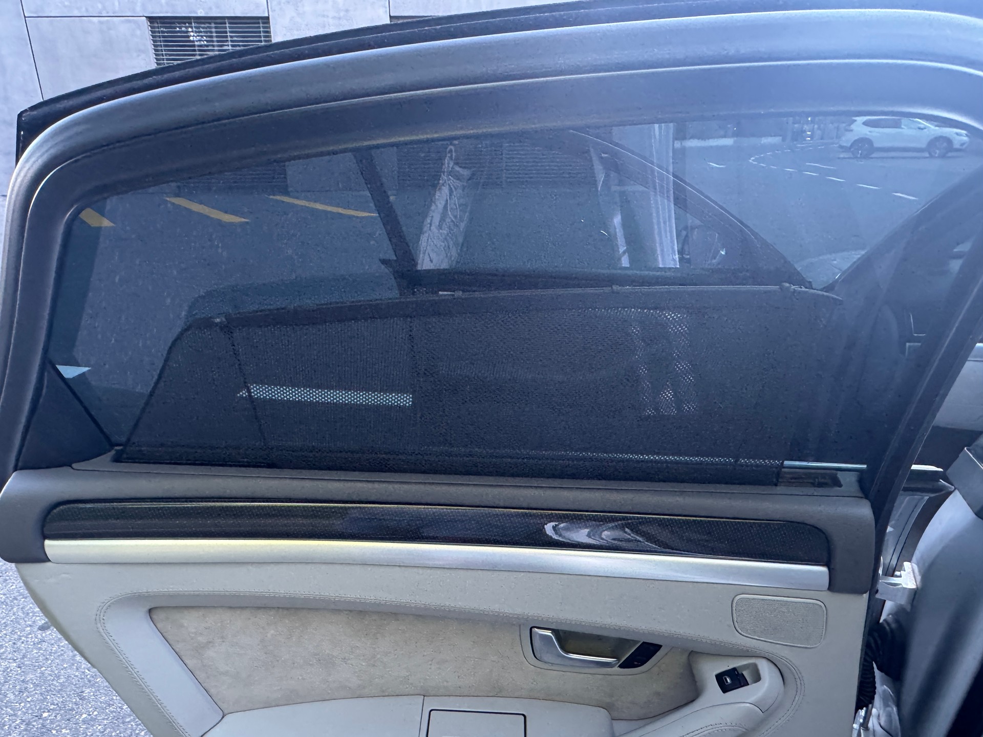 AUDI S8 5.2 V10 quattro tiptronic-image-12