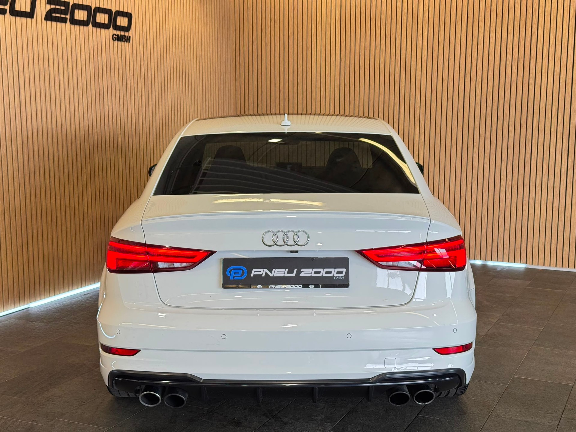 AUDI S3 Limousine 2.0 TFSI quattro S-tronic-image-6