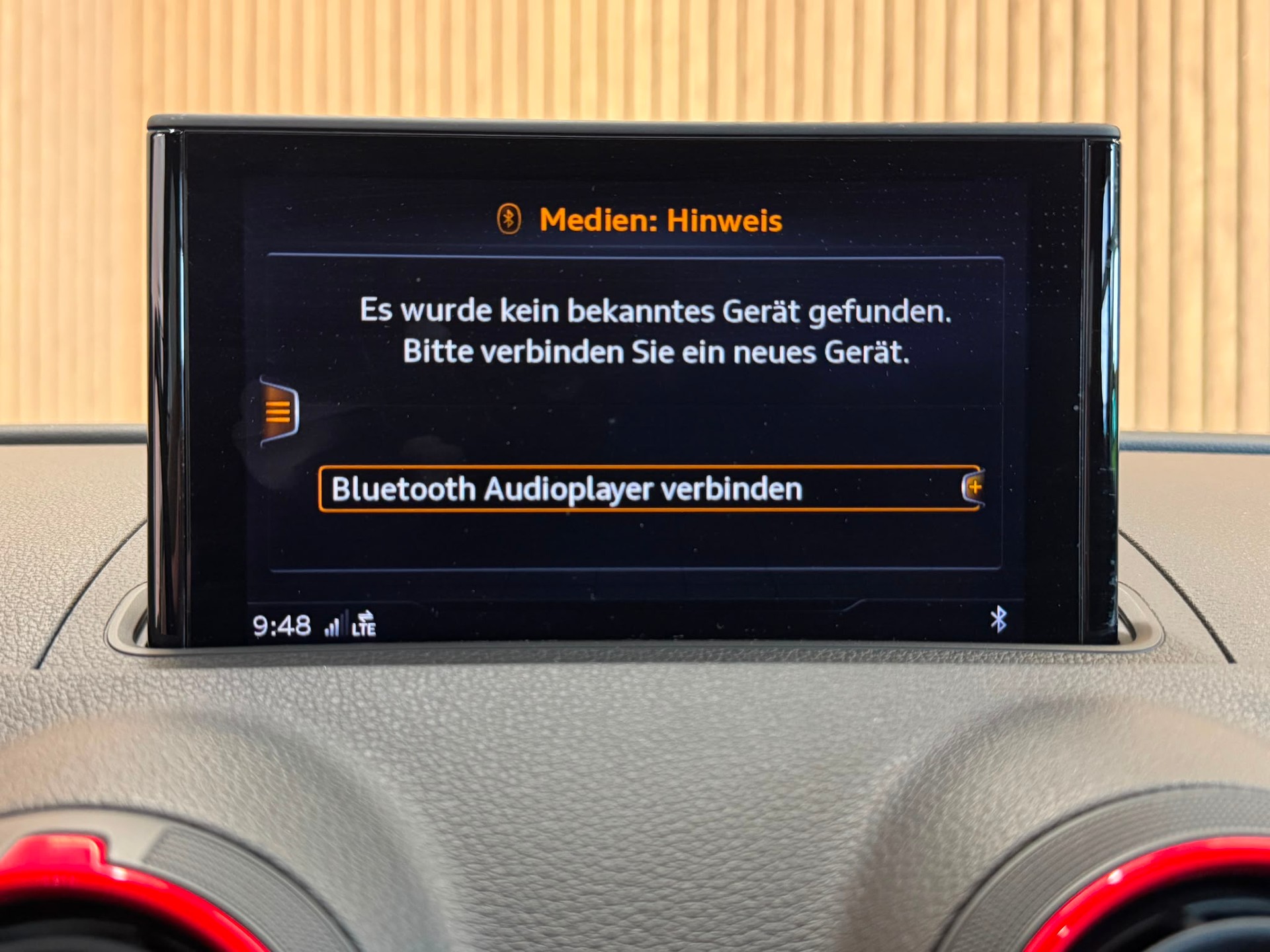 AUDI S3 Limousine 2.0 TFSI quattro S-tronic-image-18