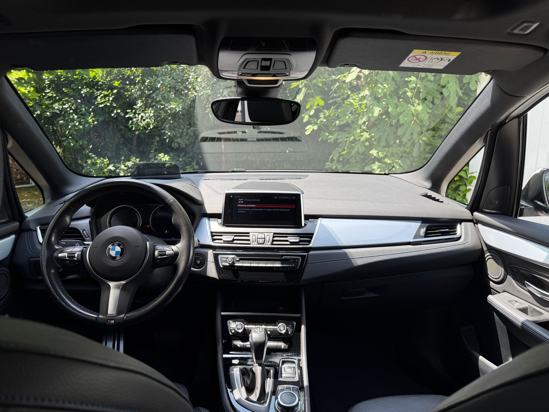 BMW 225xe Modell M Sport-image-2