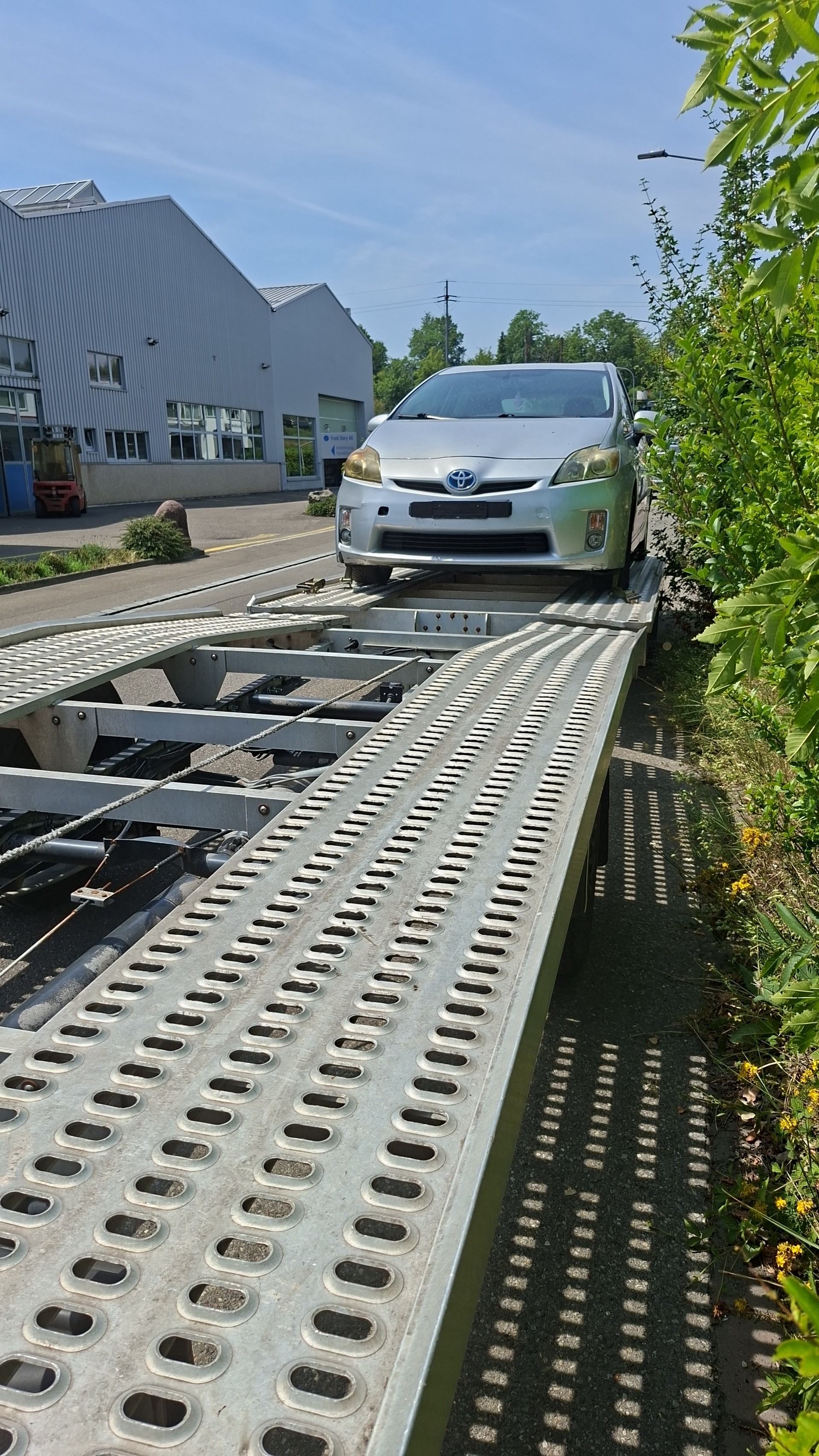 TOYOTA Prius 1.8 16V HSD Sol-image-14