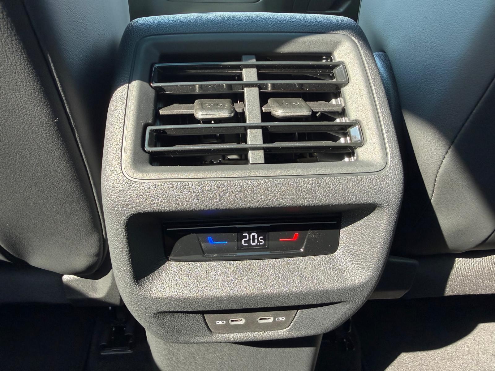 VW Tiguan 2.0 TSI DSG United 4Motion-image-26