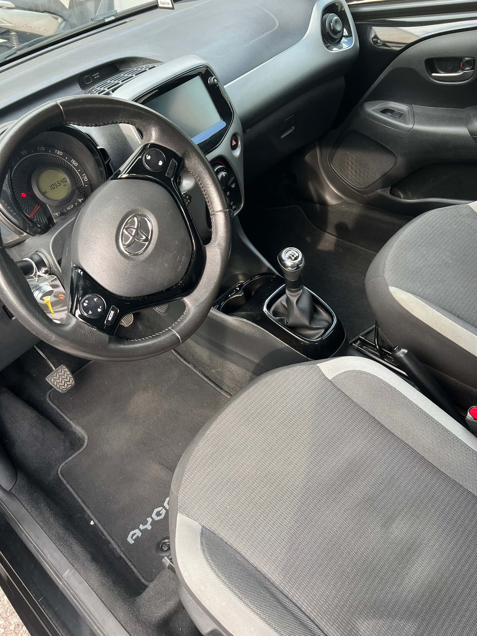 TOYOTA Aygo 1.0 VVT-i Trend-image-4