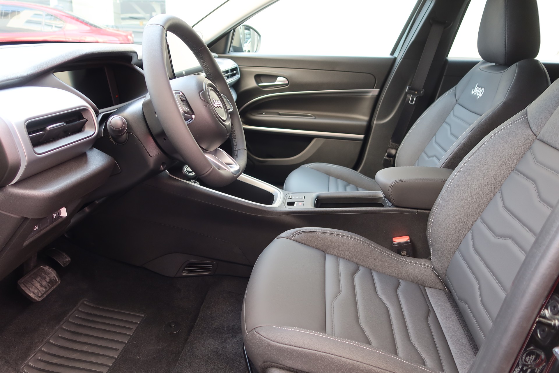 JEEP Avenger 1.2 Turbo Summit-image-7