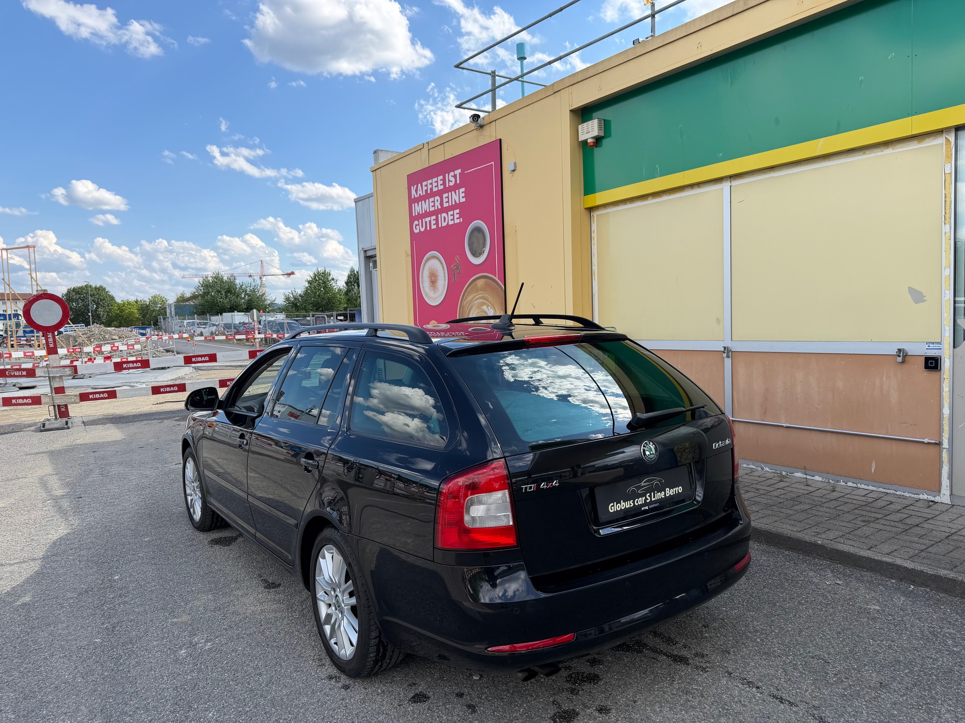 SKODA Octavia Combi 2.0 TDI Laurin & Klement 4x4 DSG-image-5