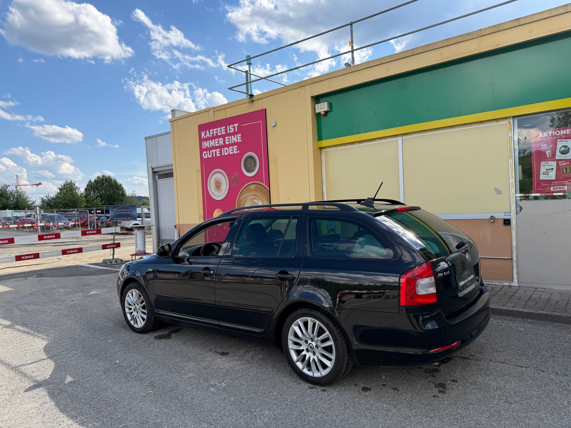 SKODA Octavia Combi 2.0 TDI Laurin & Klement 4x4 DSG-image-6