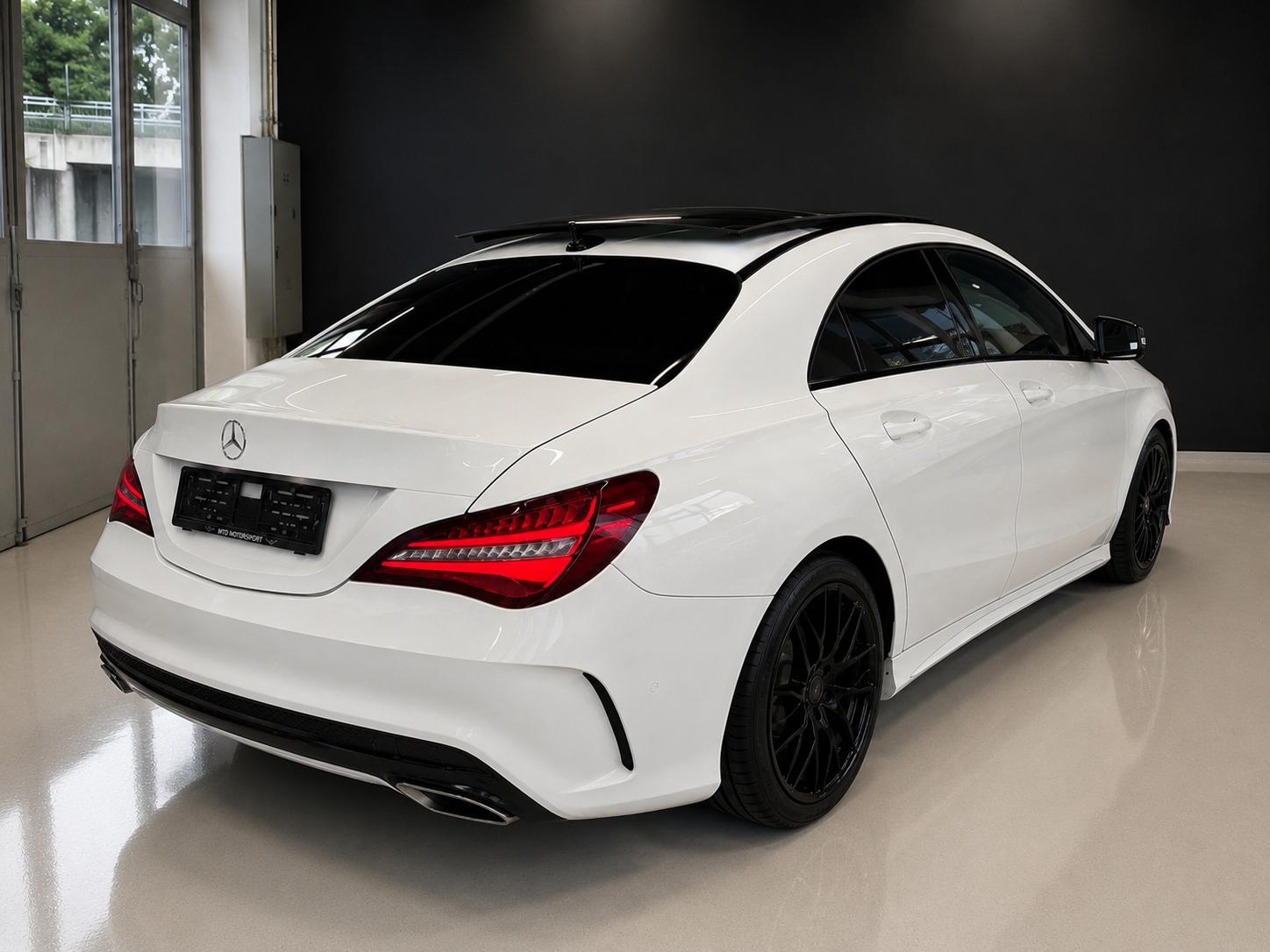 MERCEDES-BENZ CLA 250 AMG Line 7G-DCT 4Matic-image-9