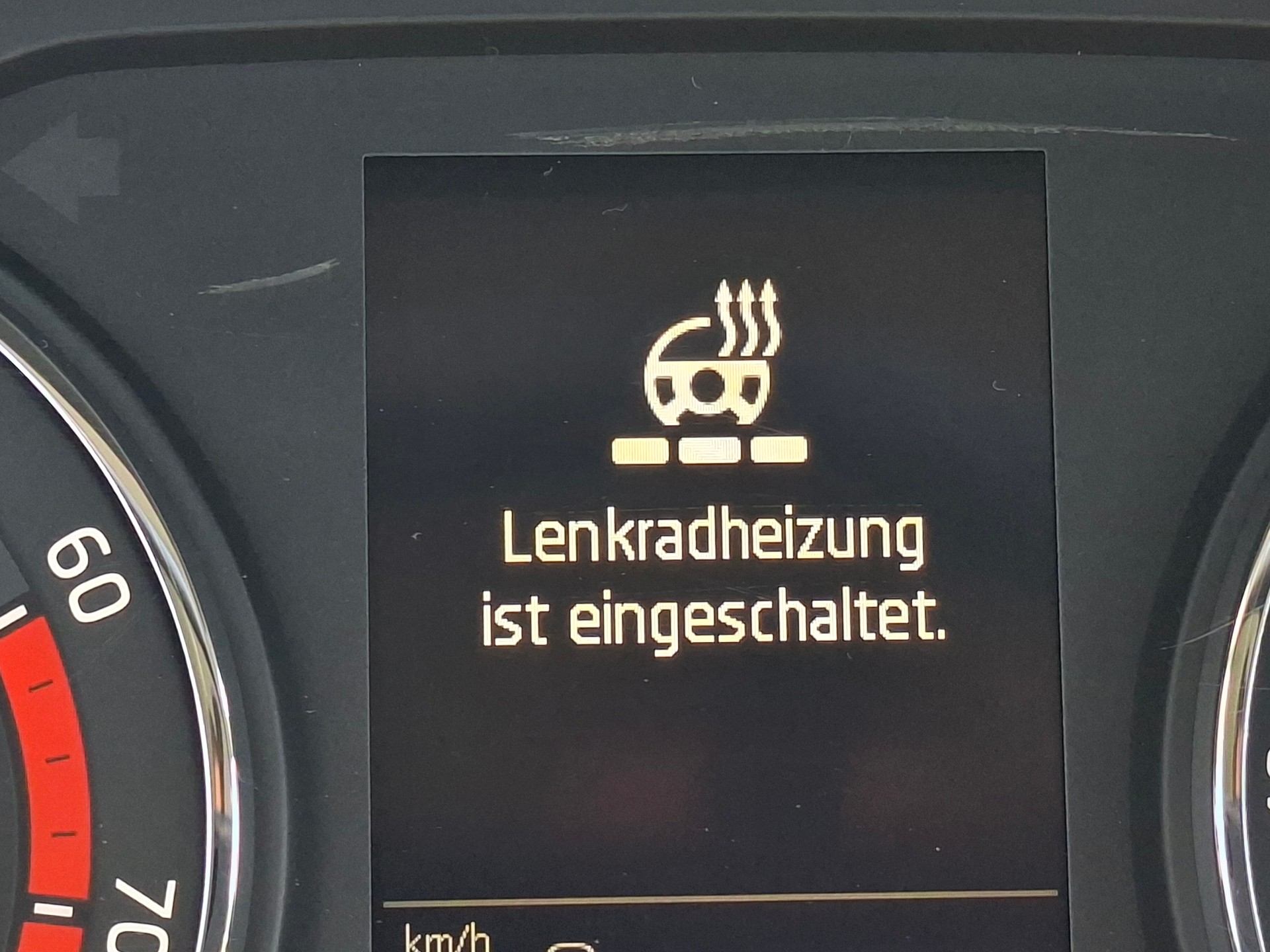 SKODA Octavia Combi 1.0 TSI mHEV DSG Ambition *ab MFK+8-fach bereift m. Pneu*-image-9